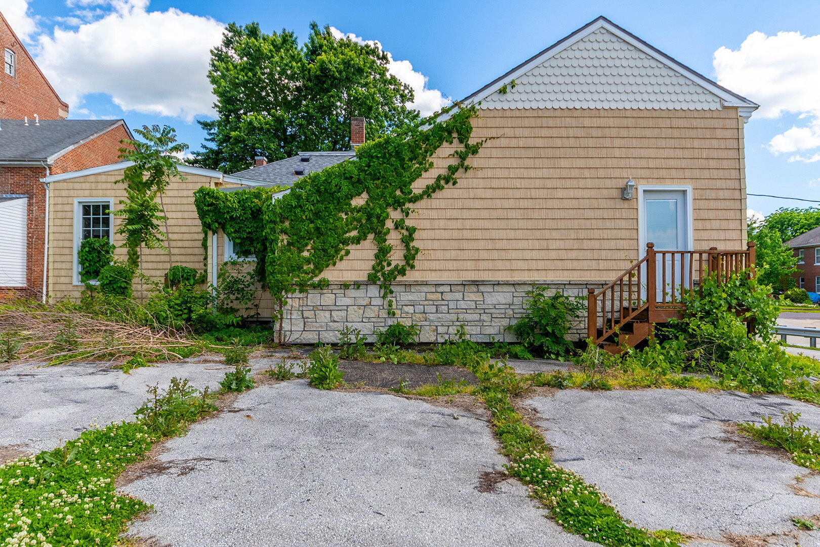 401 High St Property Photo 45
