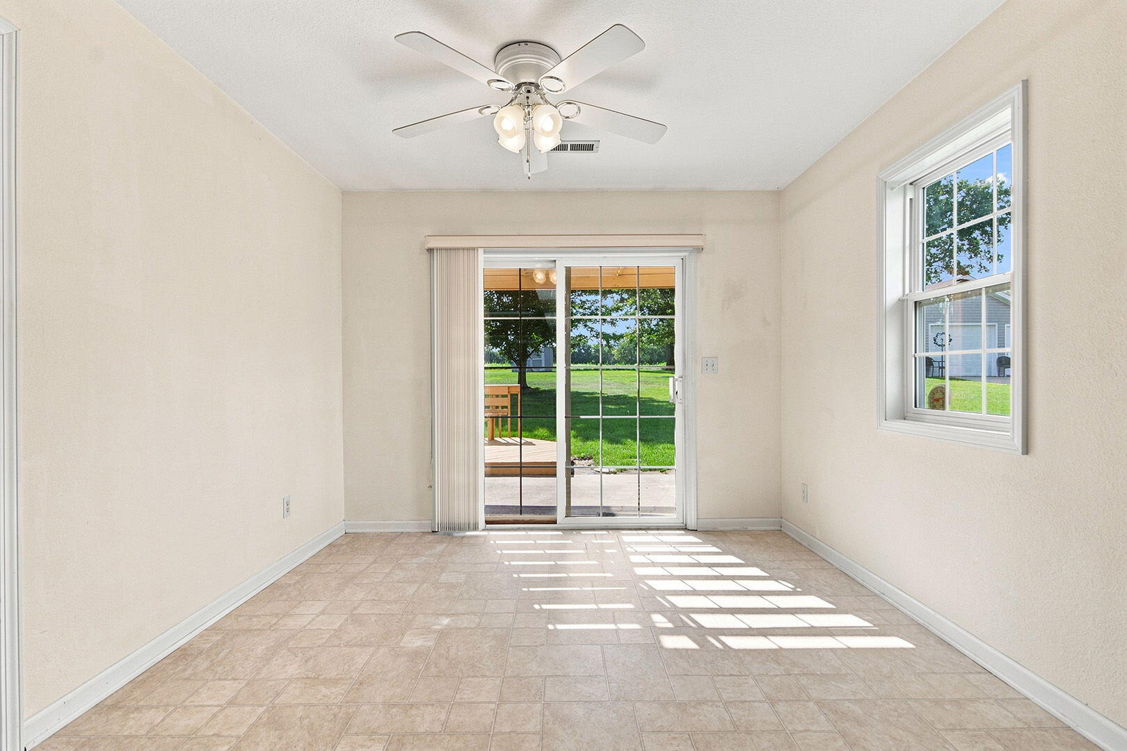 729 Mckinsey Pl Property Photo 16