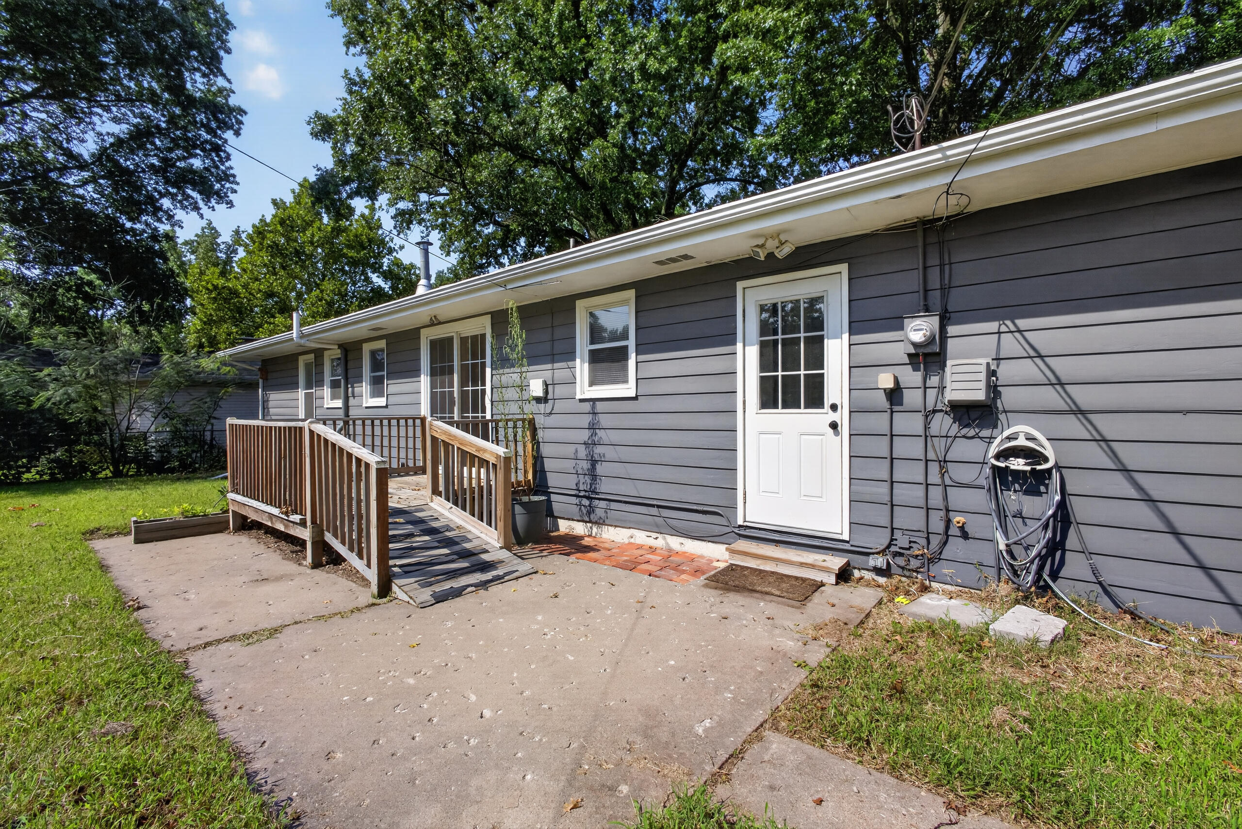 8 Dundee Dr Property Photo 26