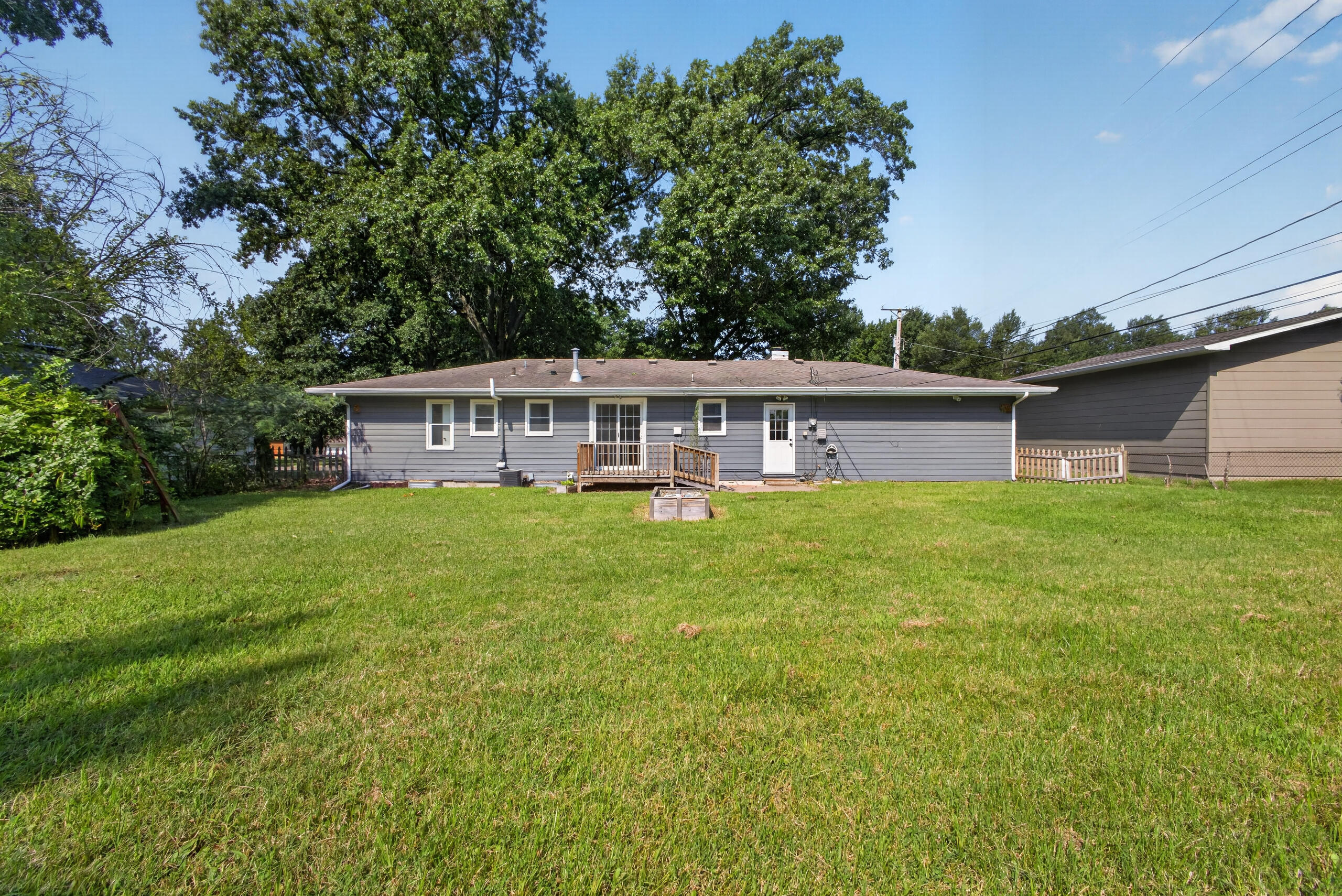 8 Dundee Dr Property Photo 27