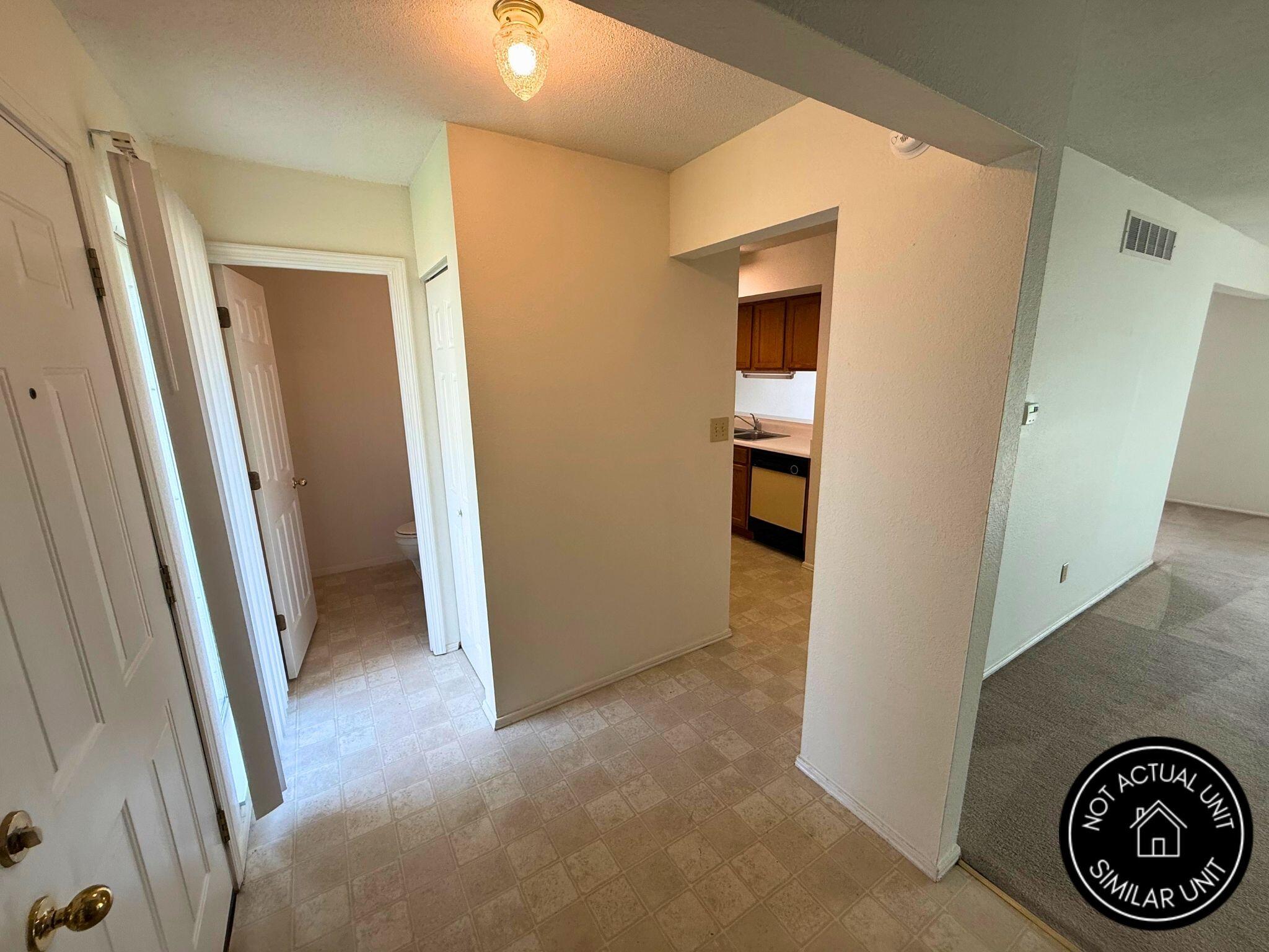 829 Southwest Blvd H Property Photo 5