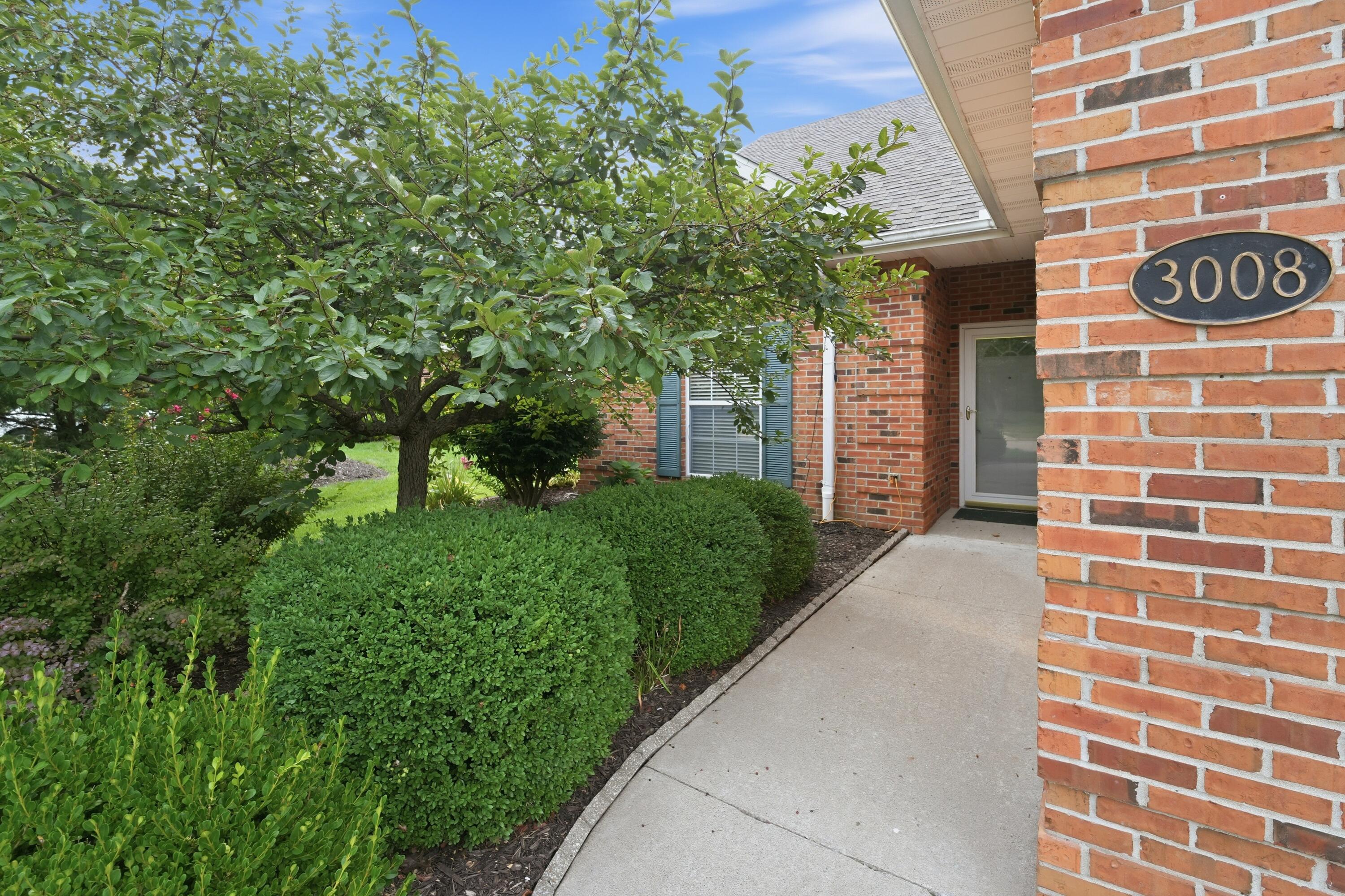 3008 Wind River Ct Property Photo 2