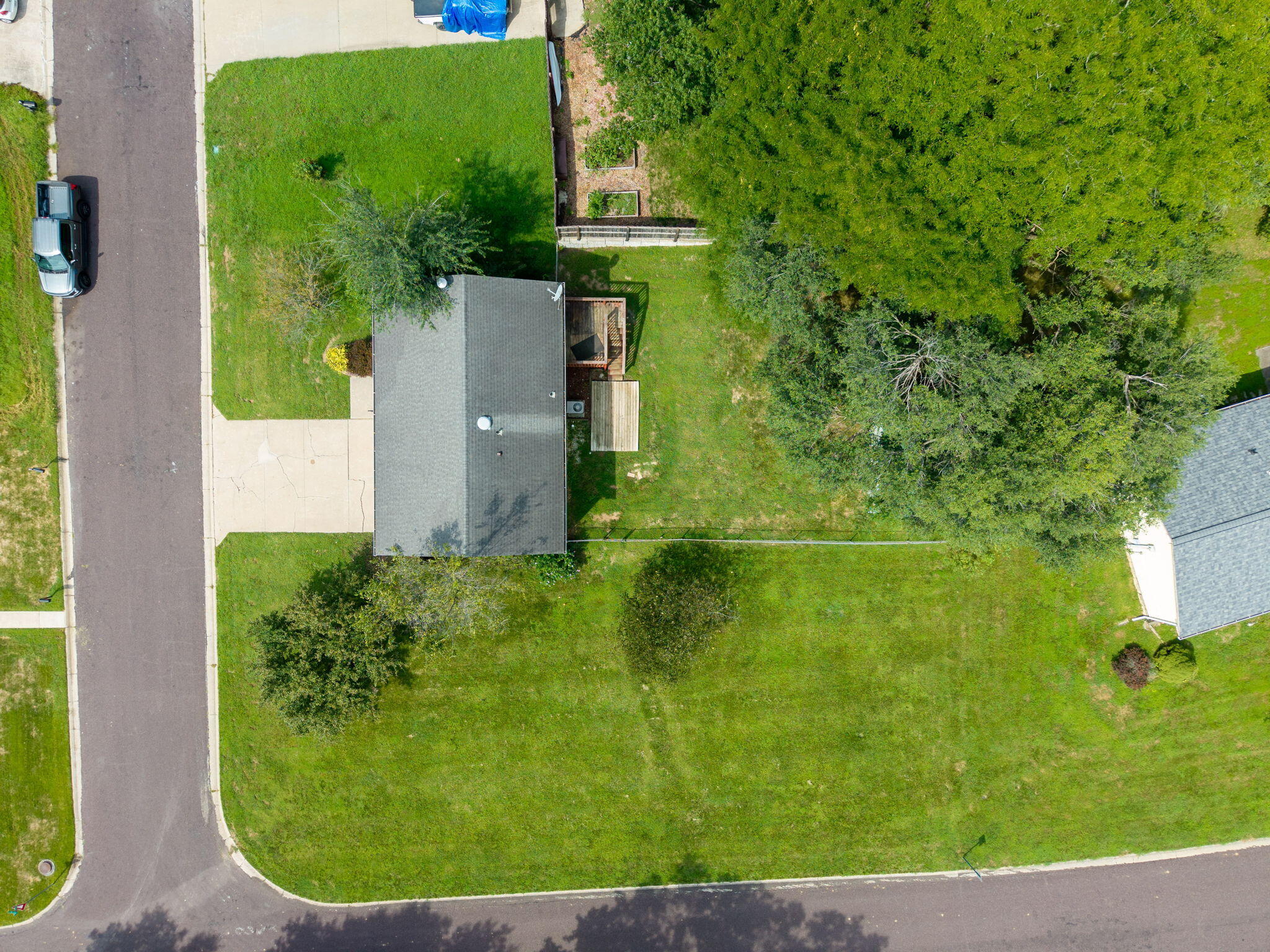 1751 Crockett Dr Property Photo 31