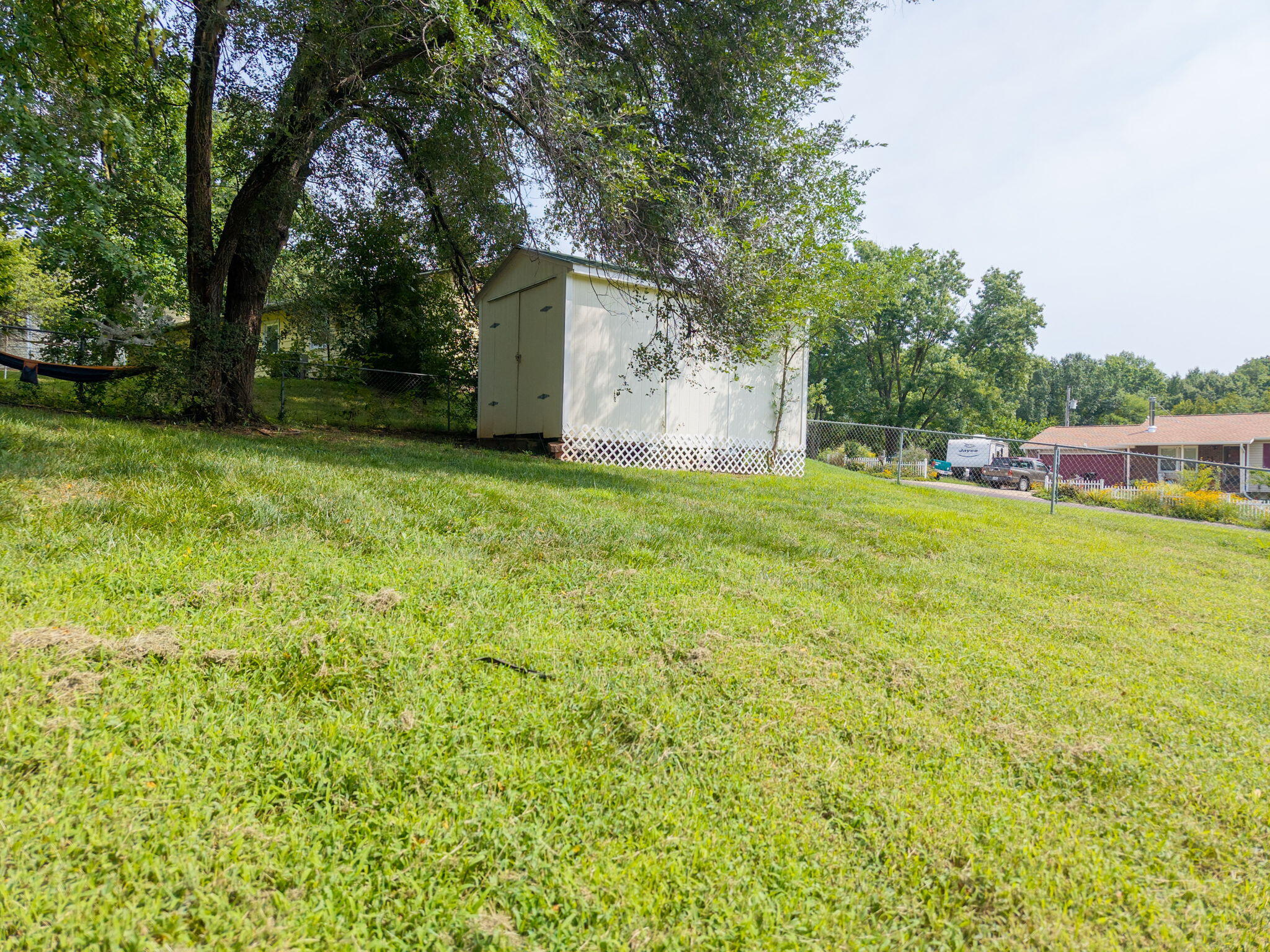 1751 Crockett Dr Property Photo 33