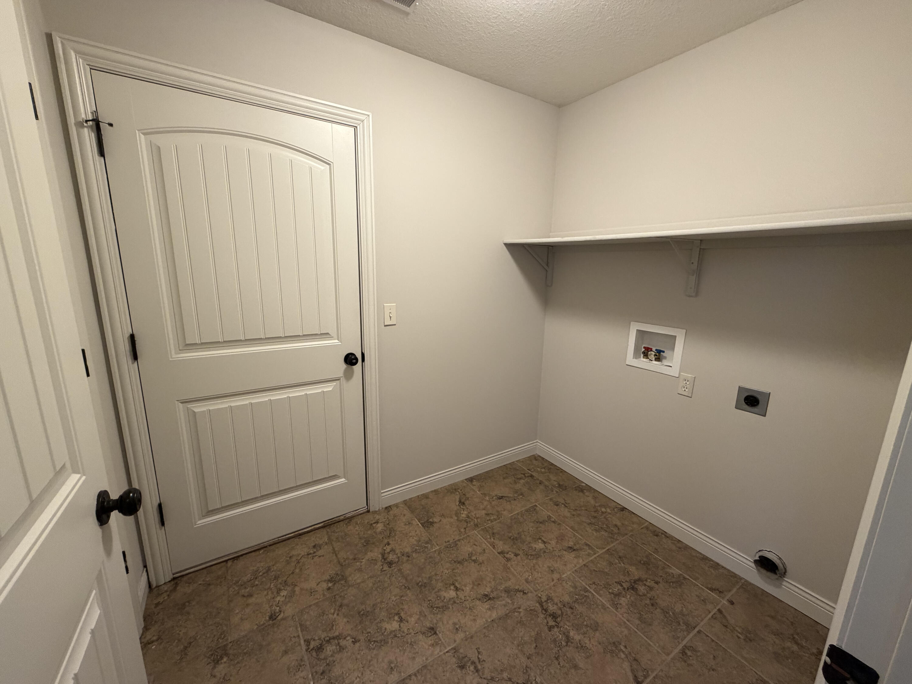 2007 Cecil St Property Photo 12
