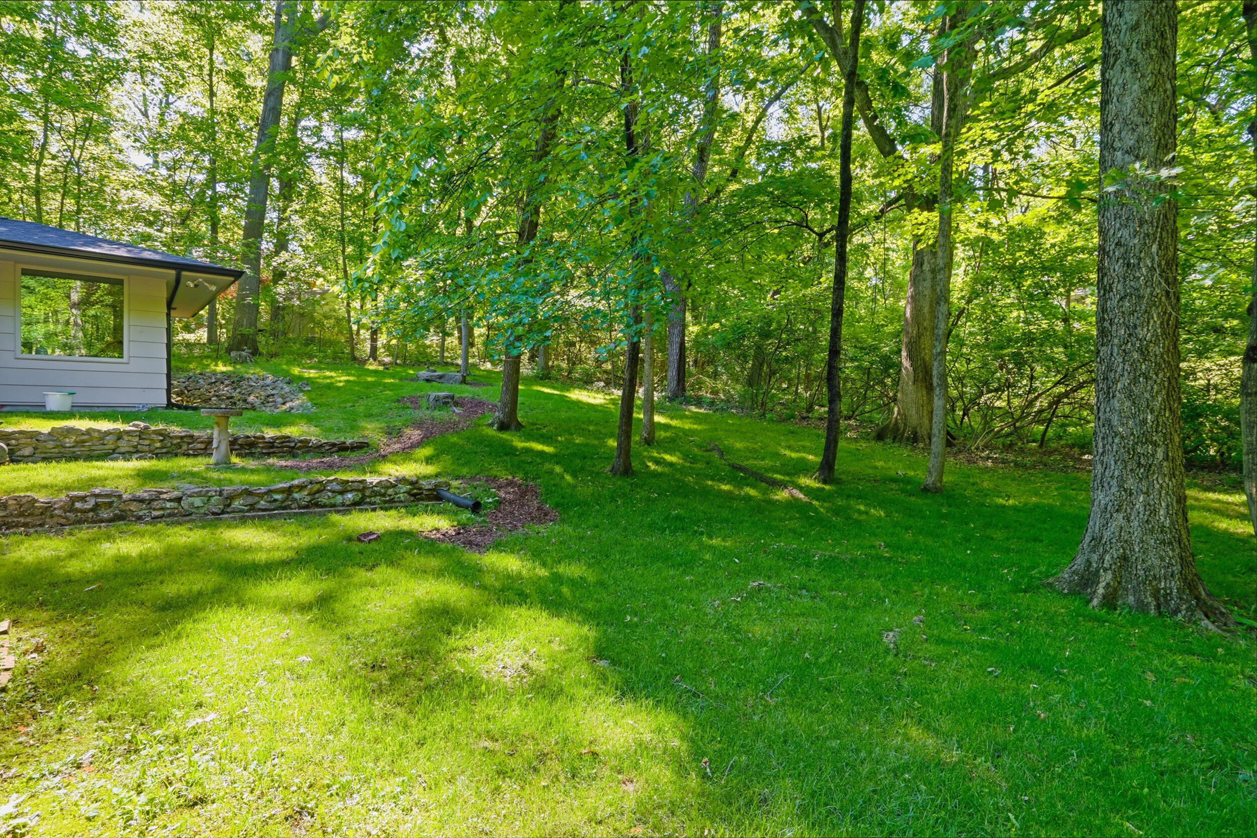 812 Valley Ct Property Photo 45