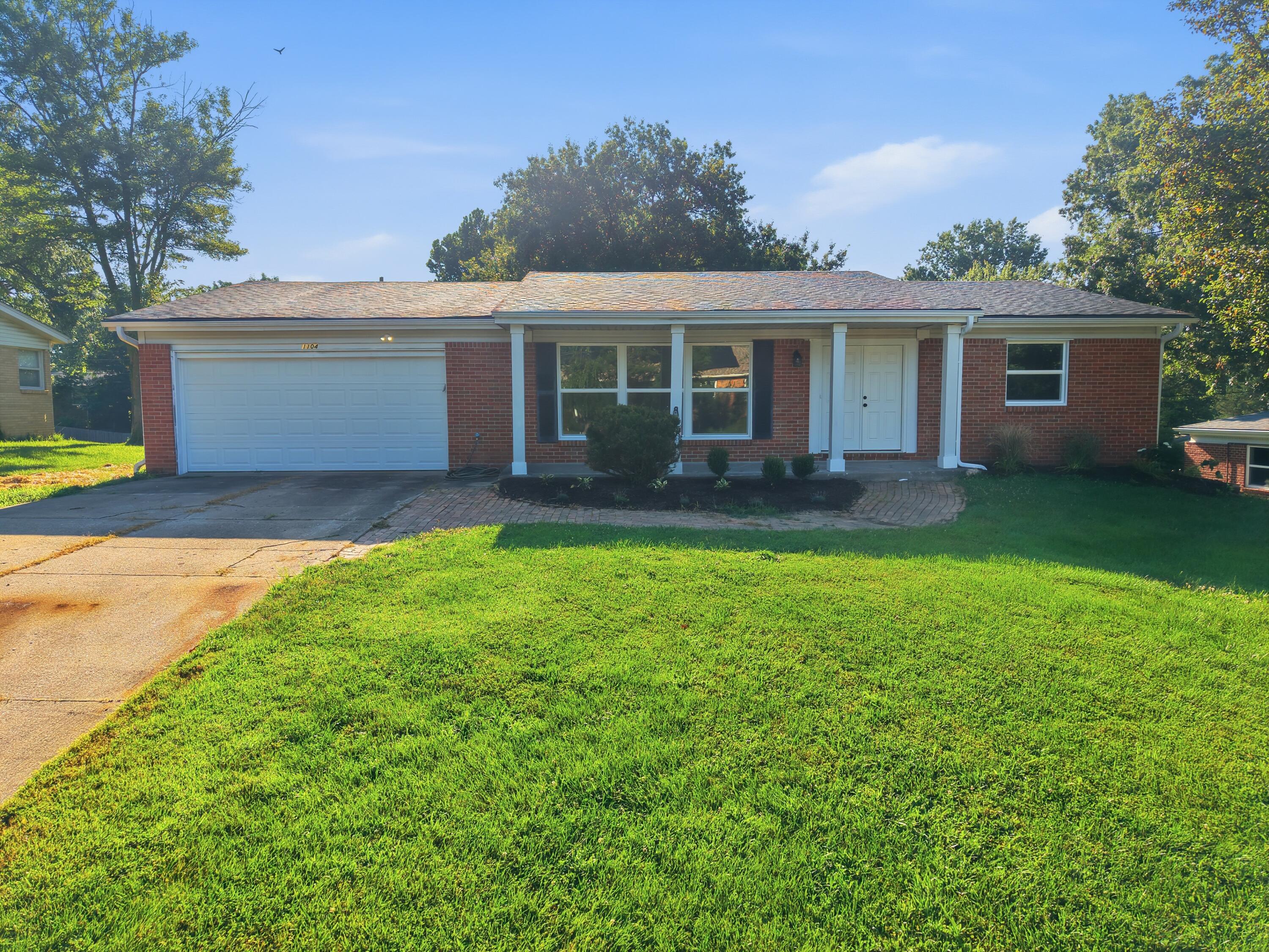 1104 Falcon Dr Property Photo 30
