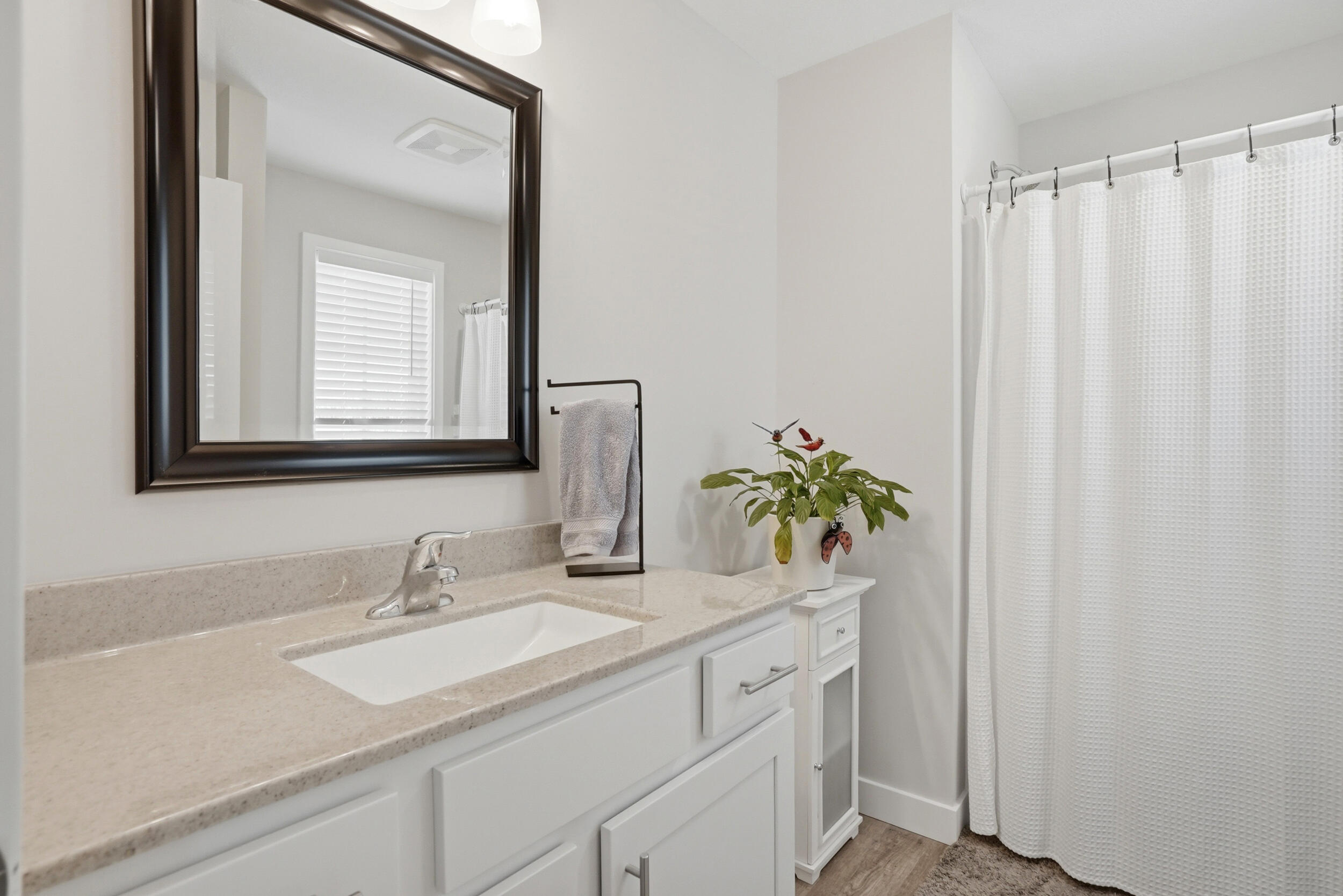 4002 W Worley St 3 Property Photo 21