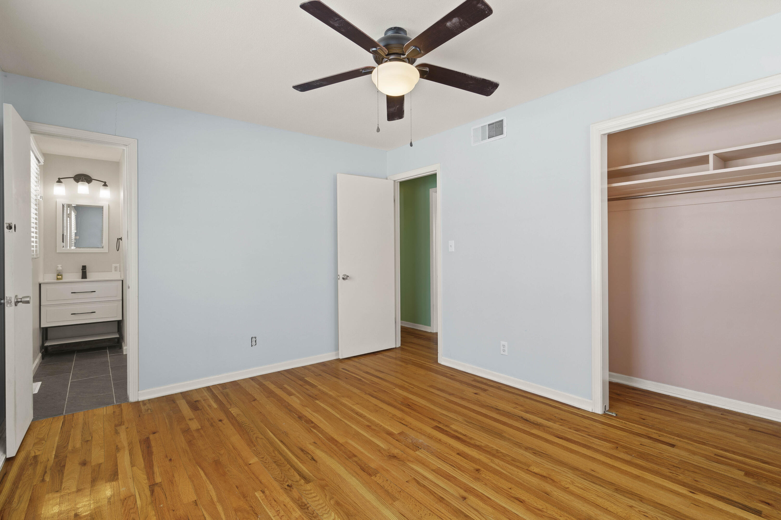 2218 Bluff Blvd Property Photo 13