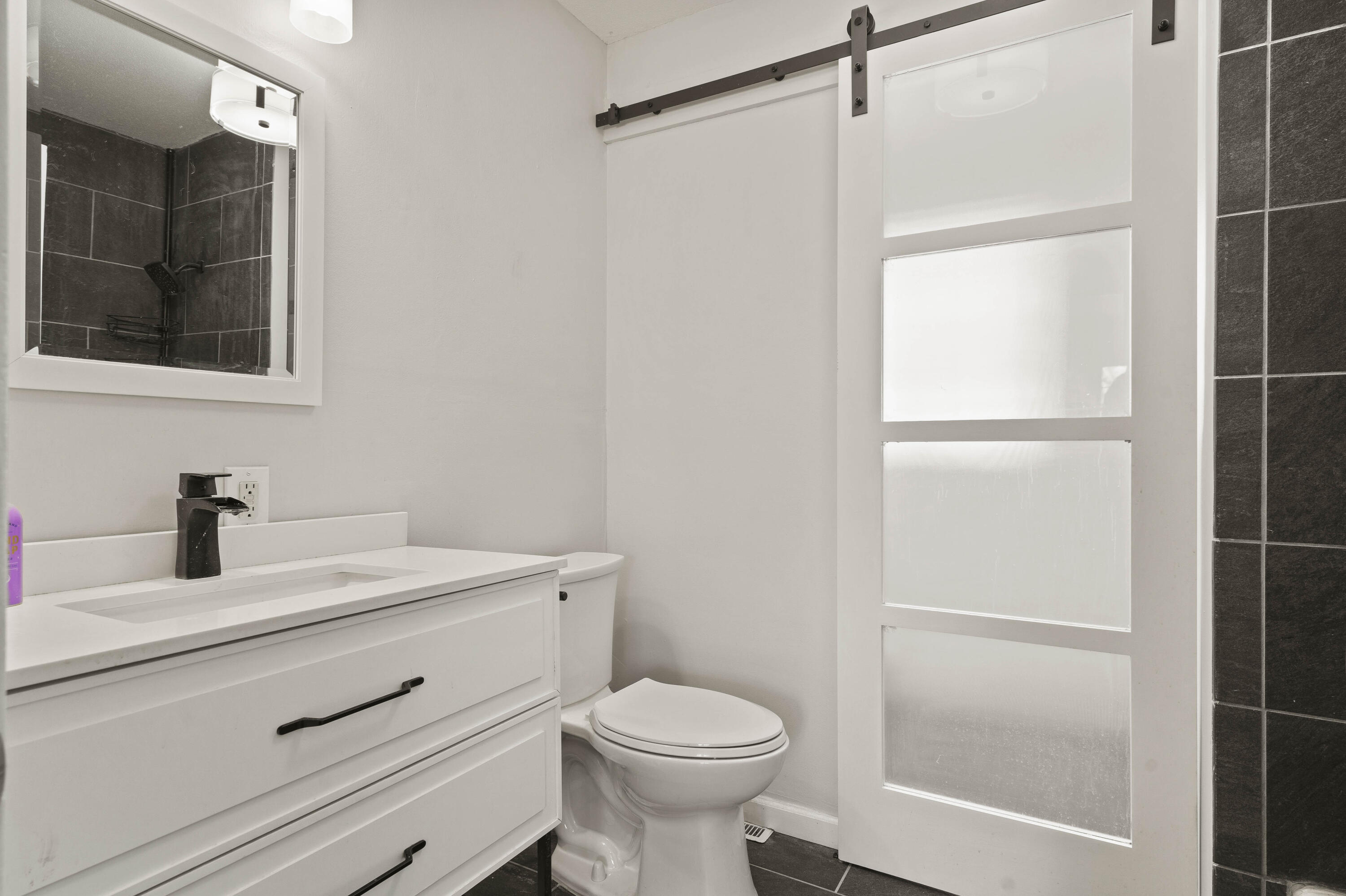 2218 Bluff Blvd Property Photo 15