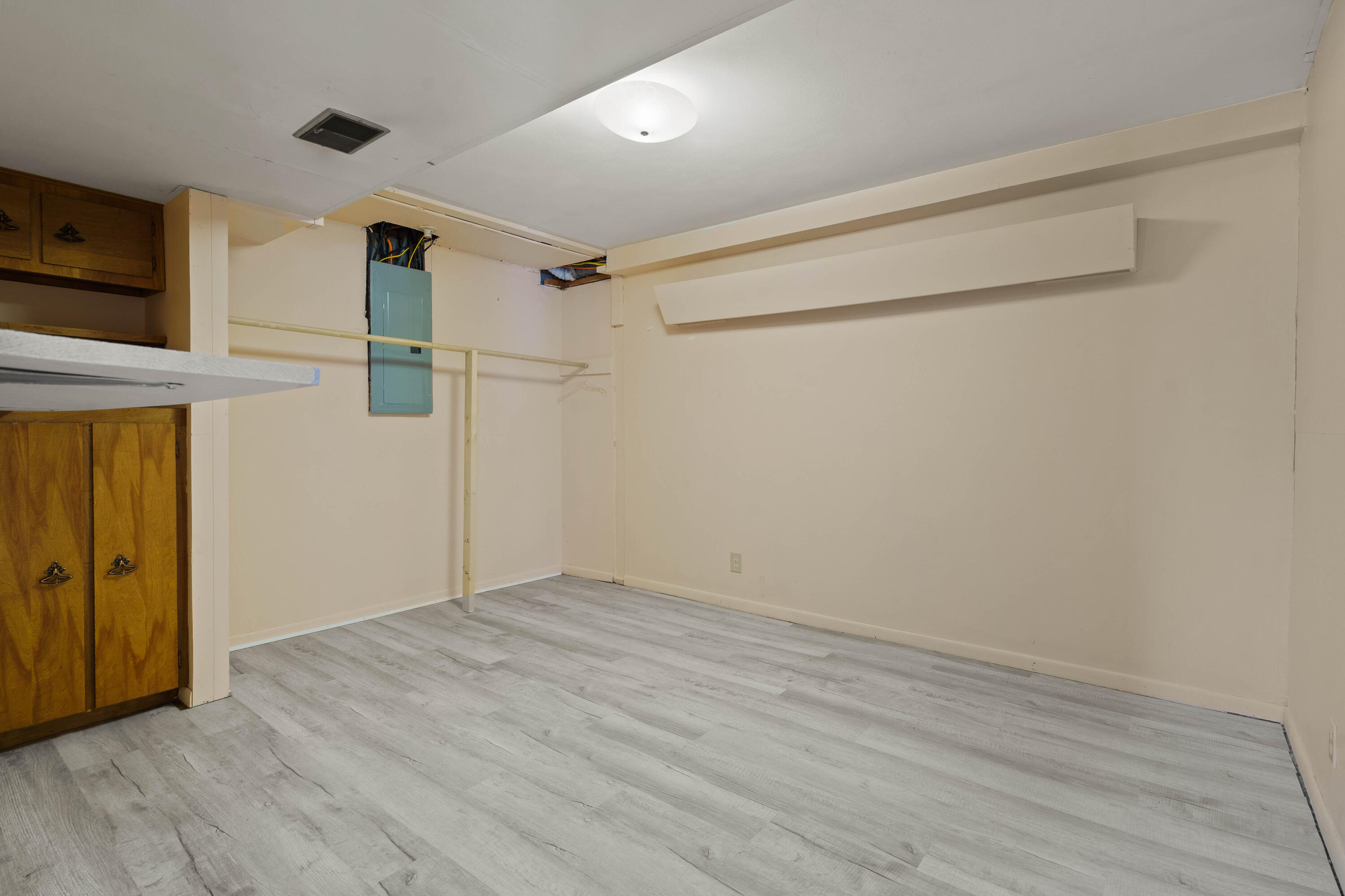 2218 Bluff Blvd Property Photo 23