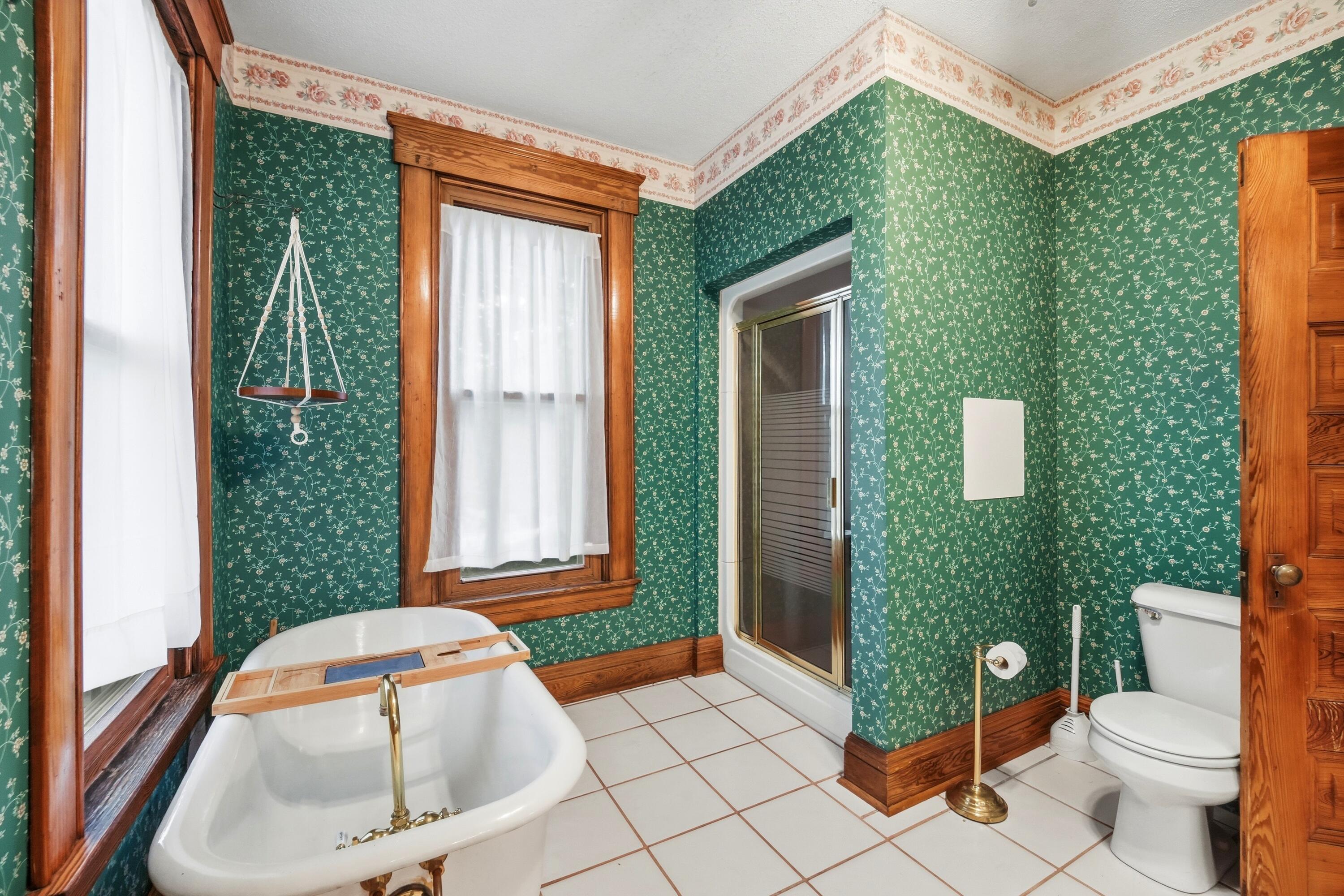 302 Shelby St Property Photo 17