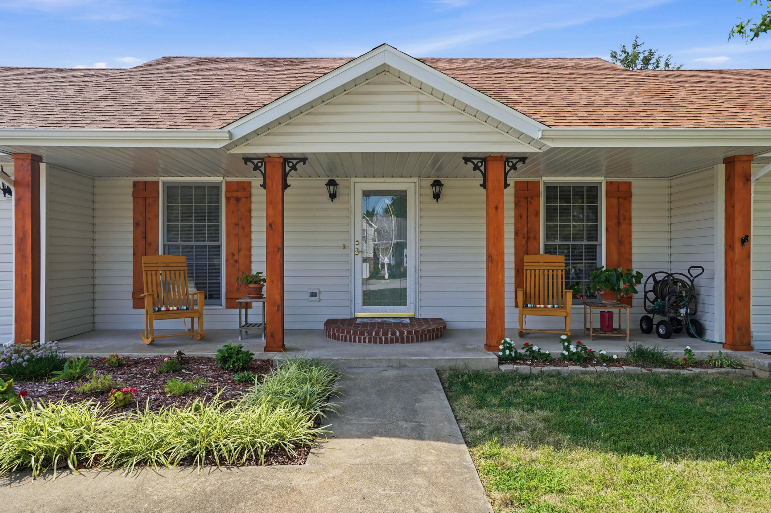 1056 Choctaw Ridge Dr Property Photo 5