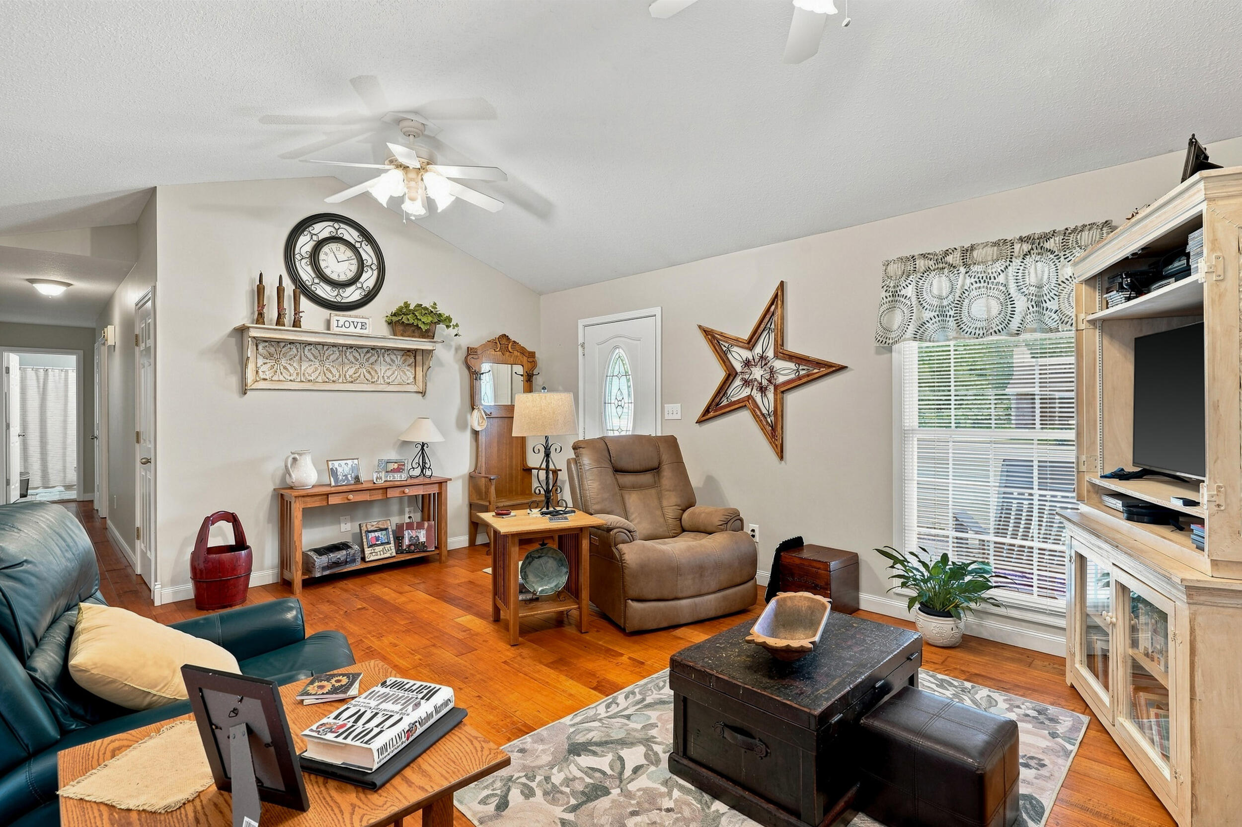 1056 Choctaw Ridge Dr Property Photo 8