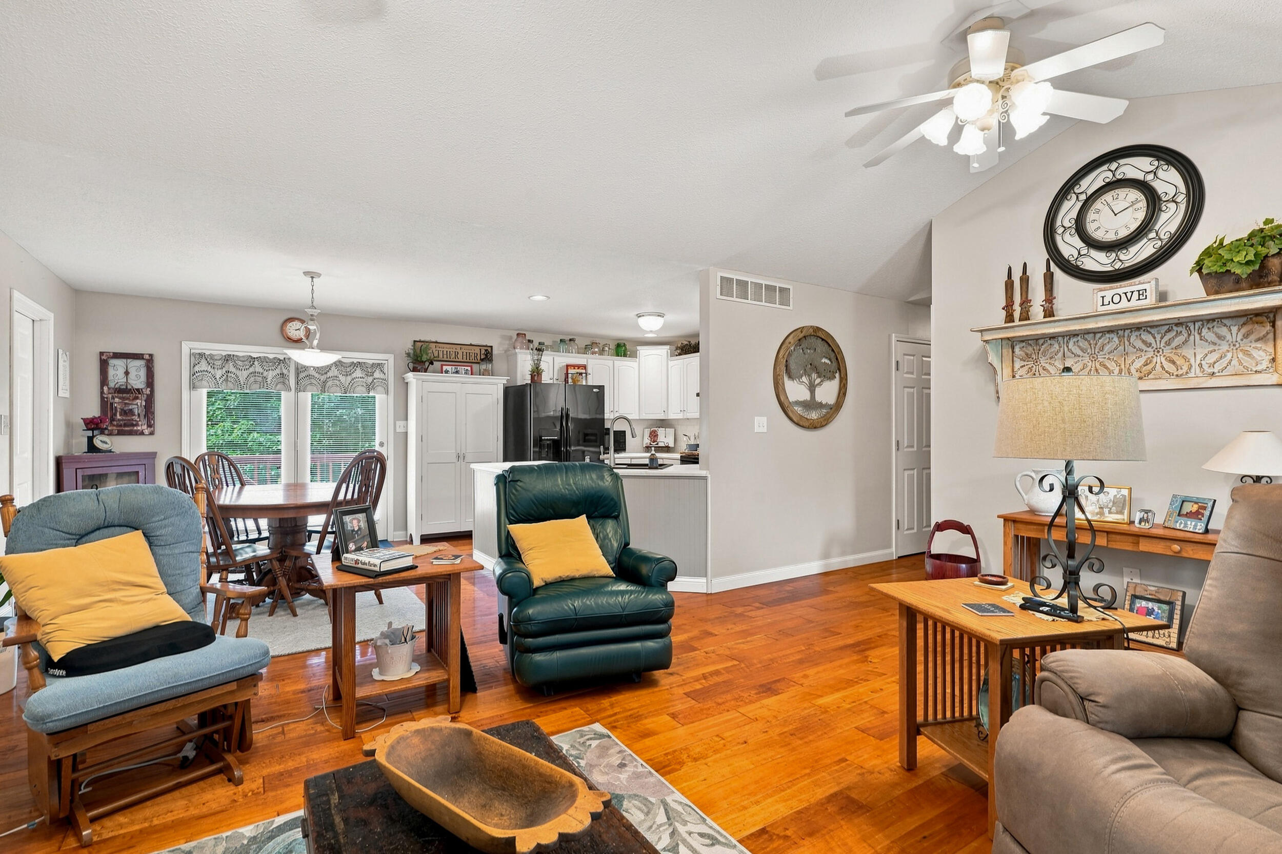 1056 Choctaw Ridge Dr Property Photo 9