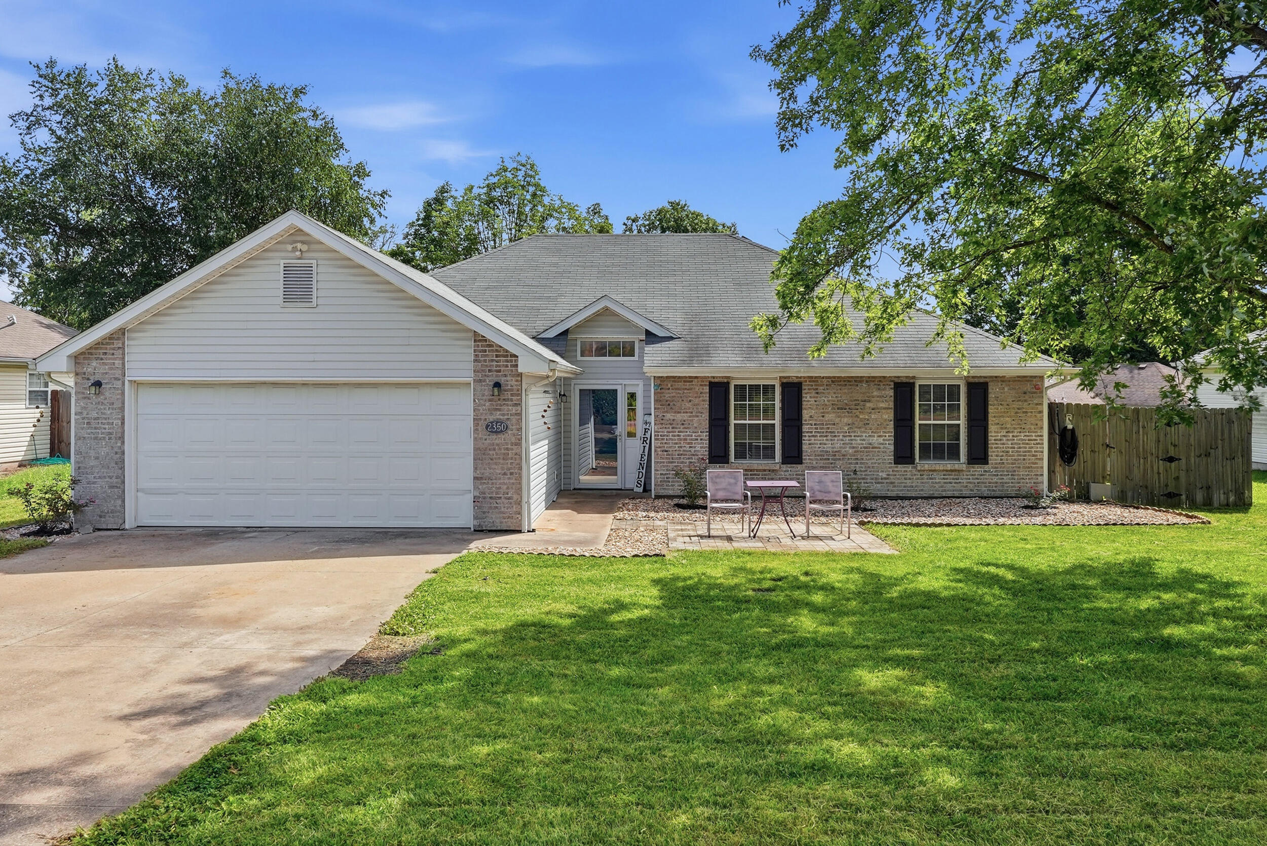 2350 E ALFALFA DR Property Photo 1