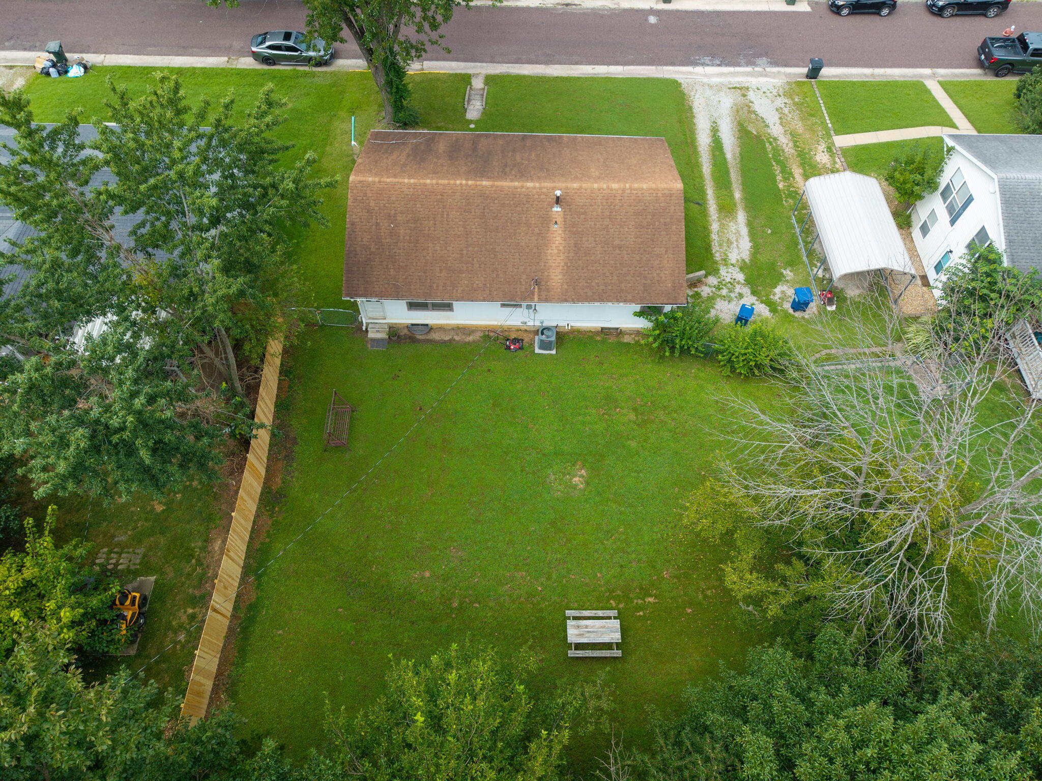 906 E Morningside Dr Property Photo 31