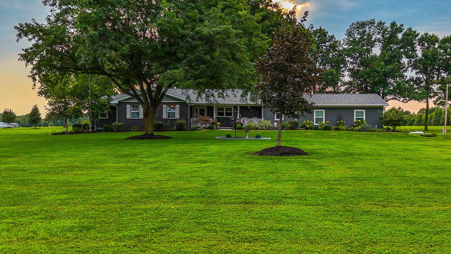 10109 Highway Nn Property Photo 4