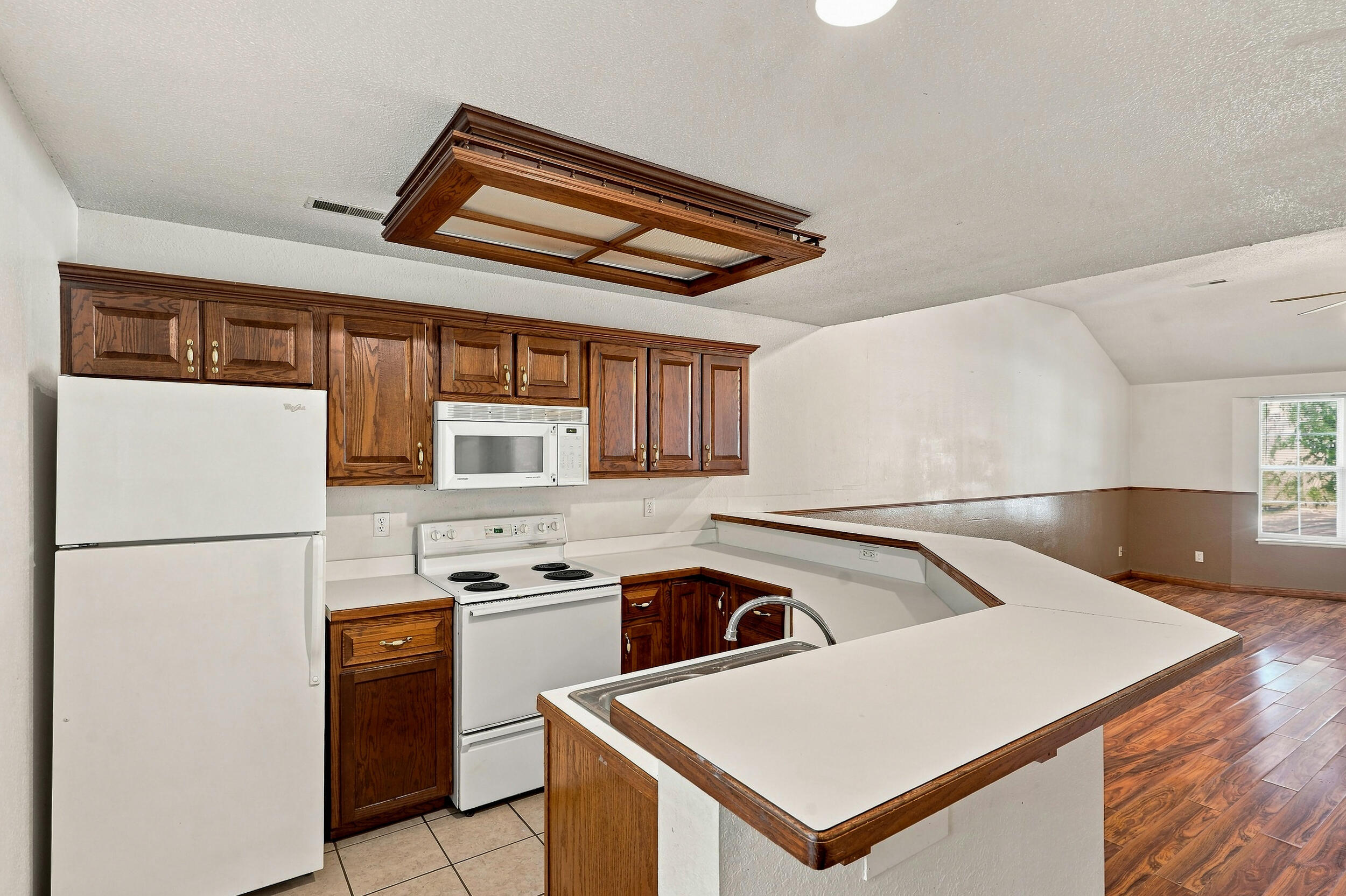 1317 Godas Dr Property Photo 8