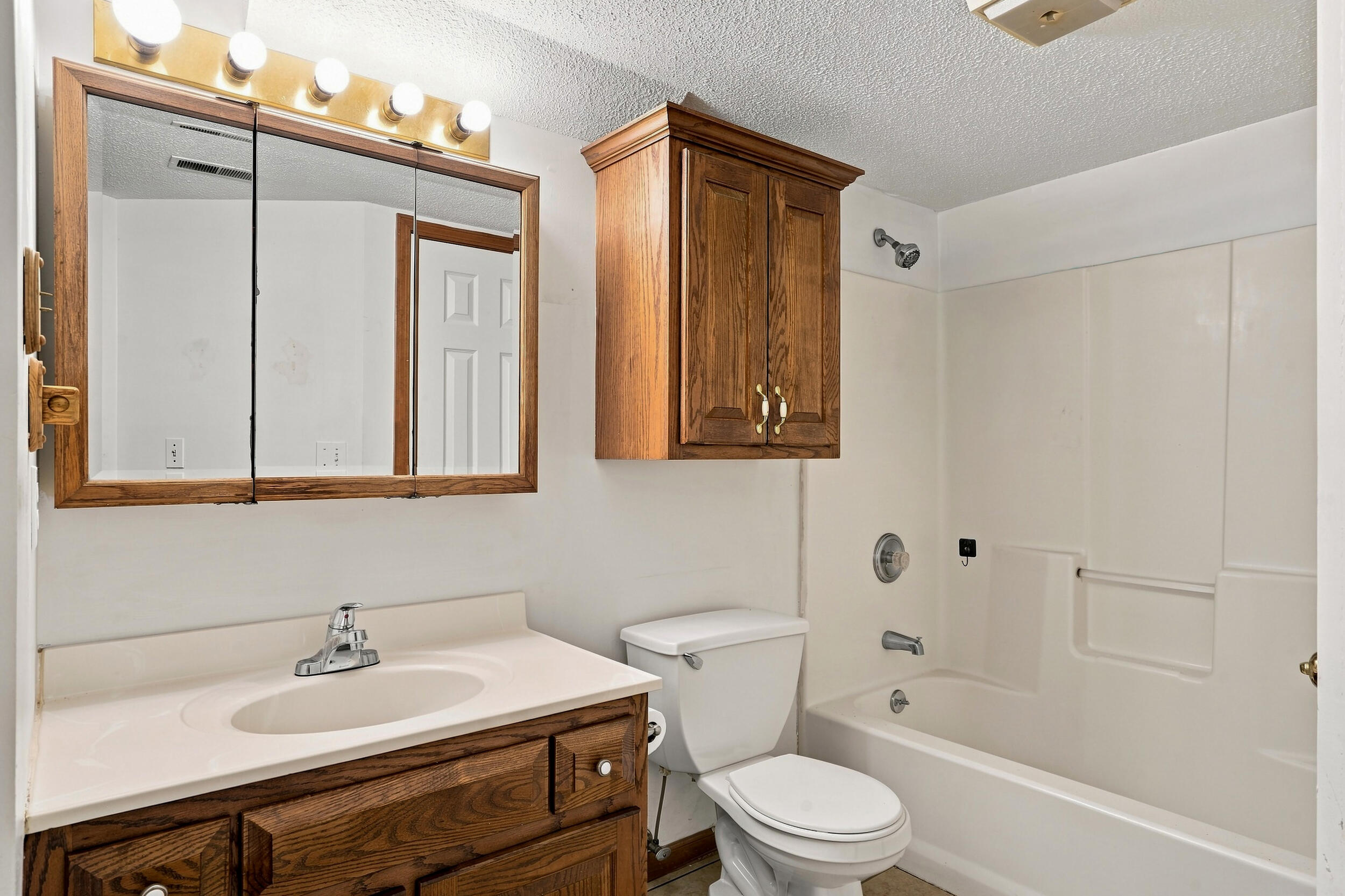 1317 Godas Dr Property Photo 12
