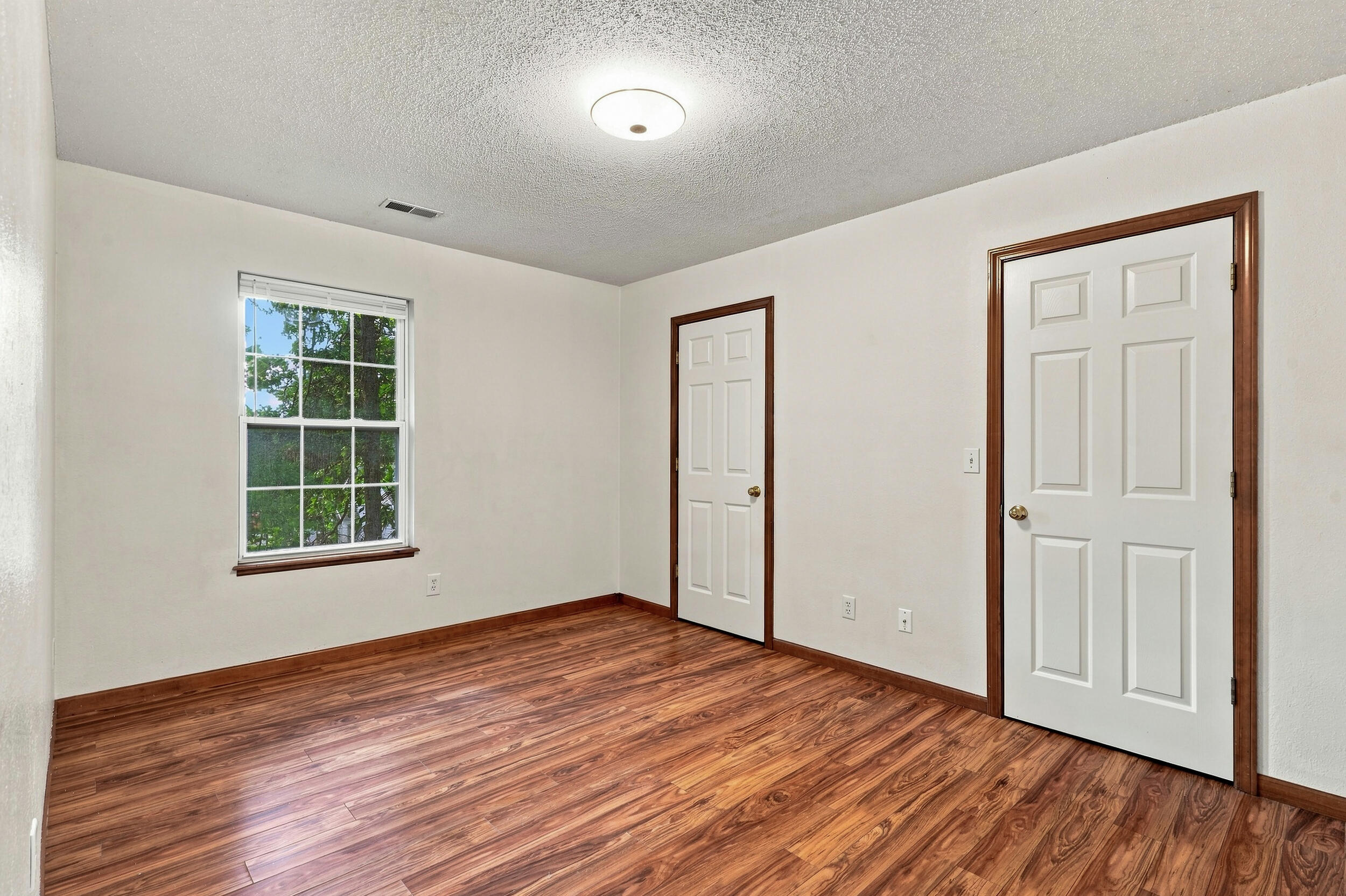 1317 Godas Dr Property Photo 17