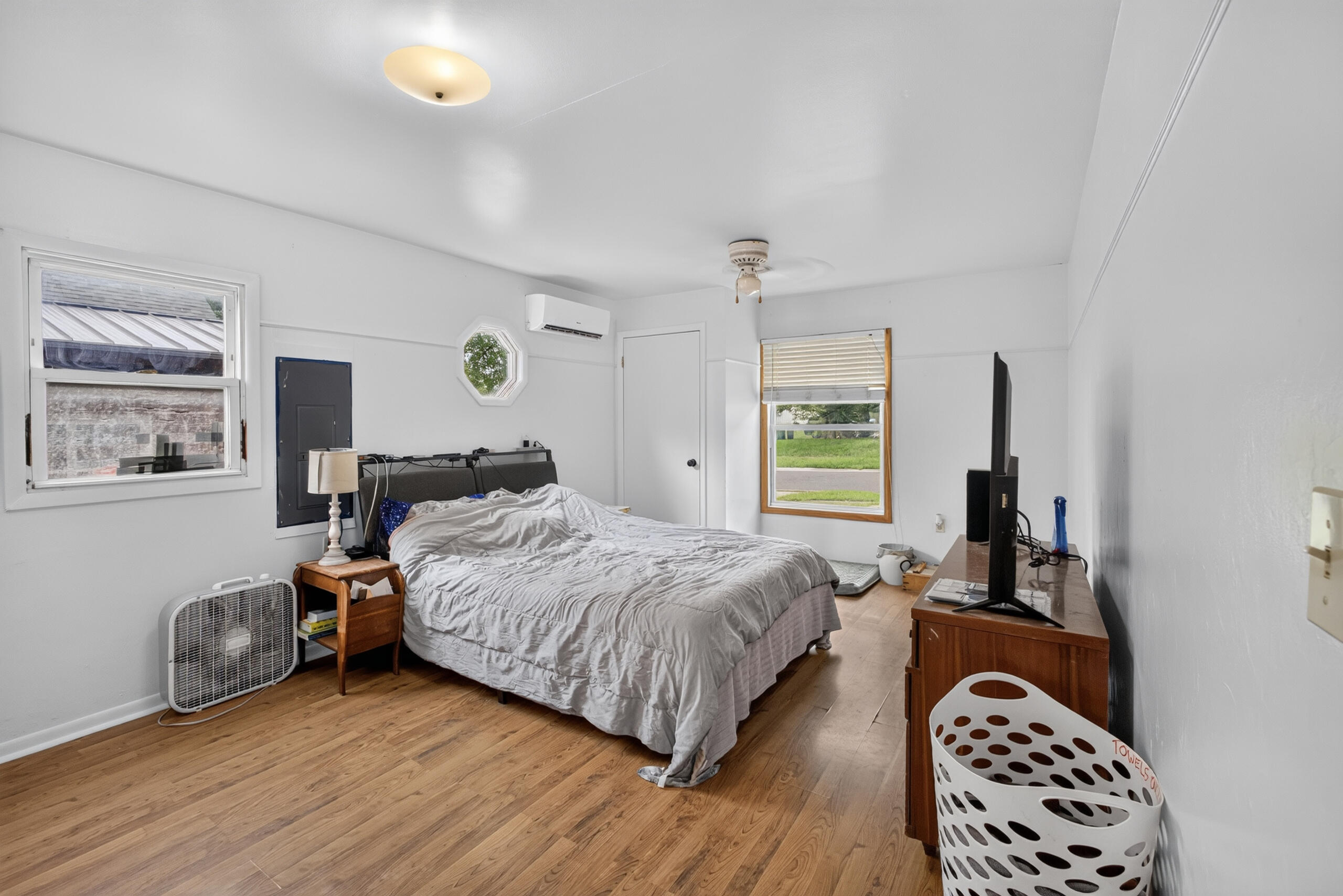 404 S Abat St Property Photo 14