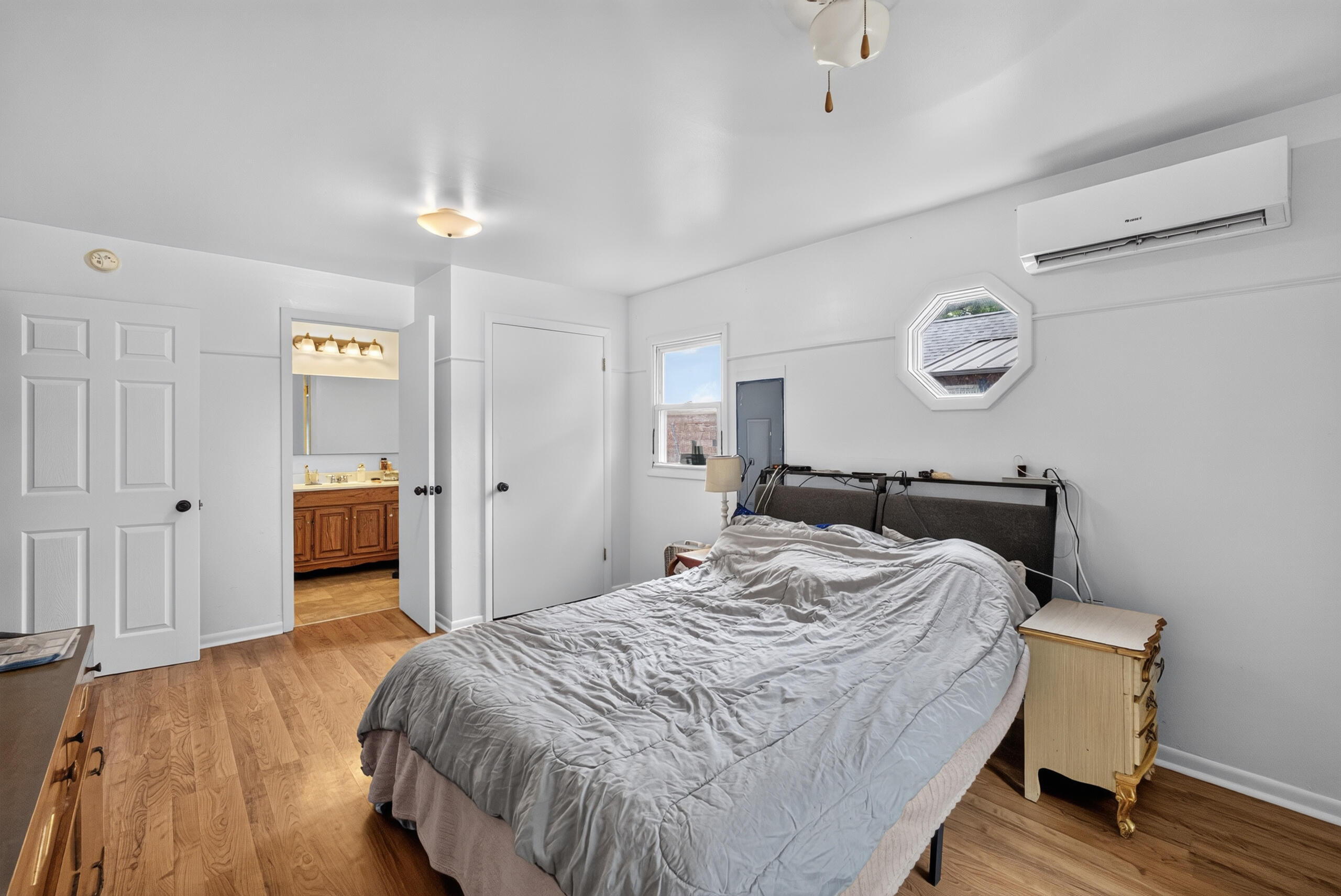 404 S Abat St Property Photo 15