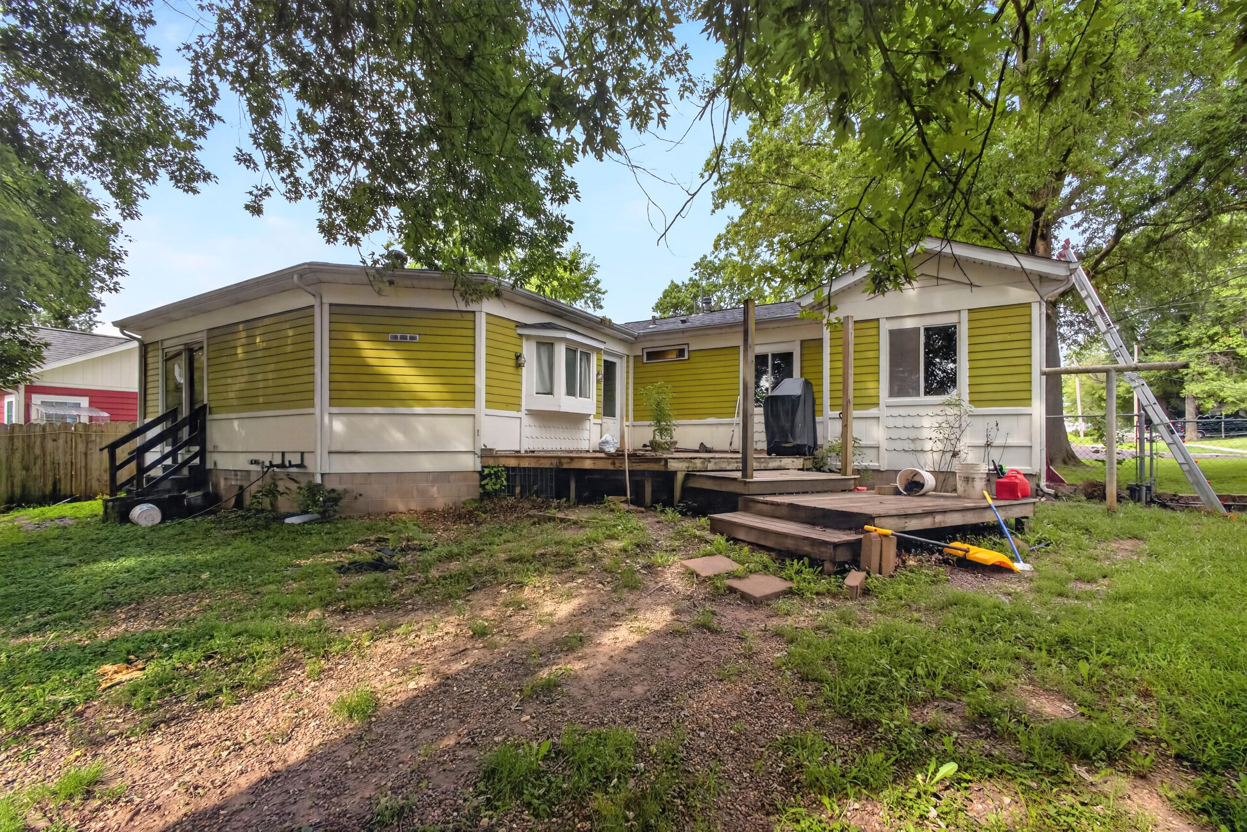 404 S Abat St Property Photo 26