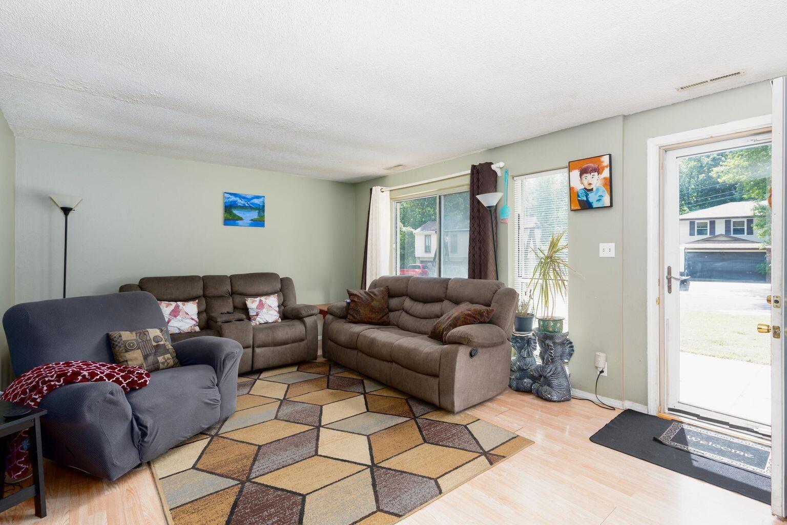 2501 Grandview Cir Property Photo 4