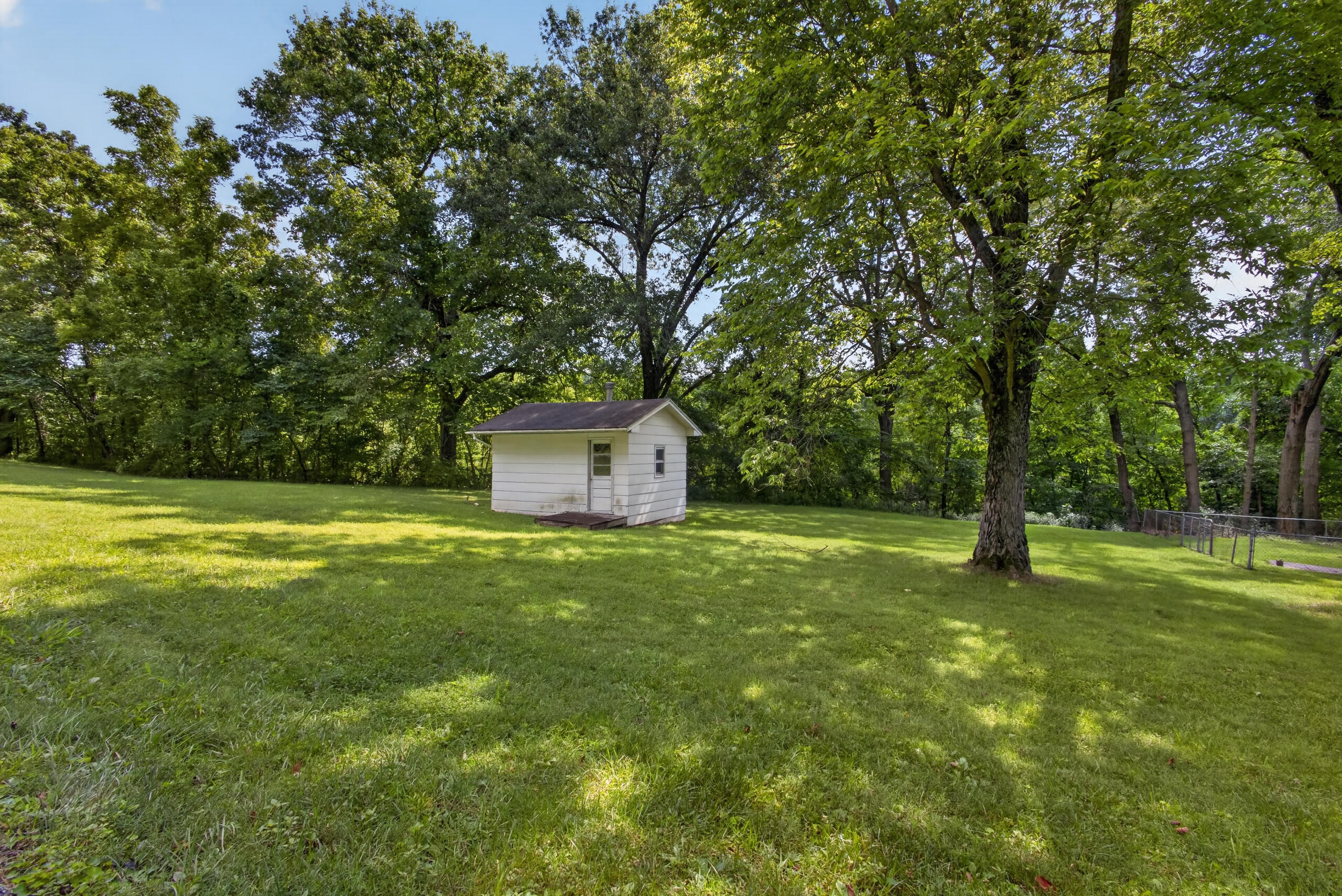 1262 W Old Plank Rd Property Photo 18