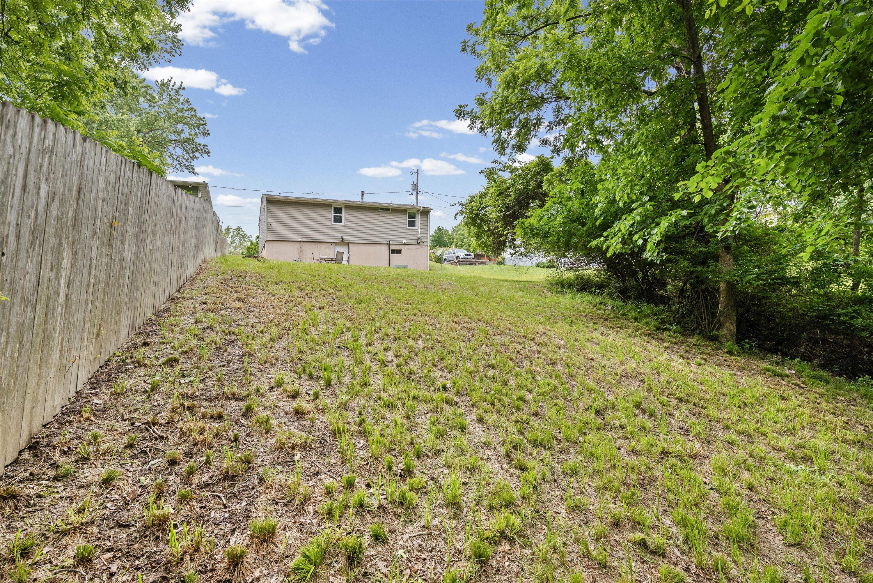 2806 Terry Ln Property Photo 24