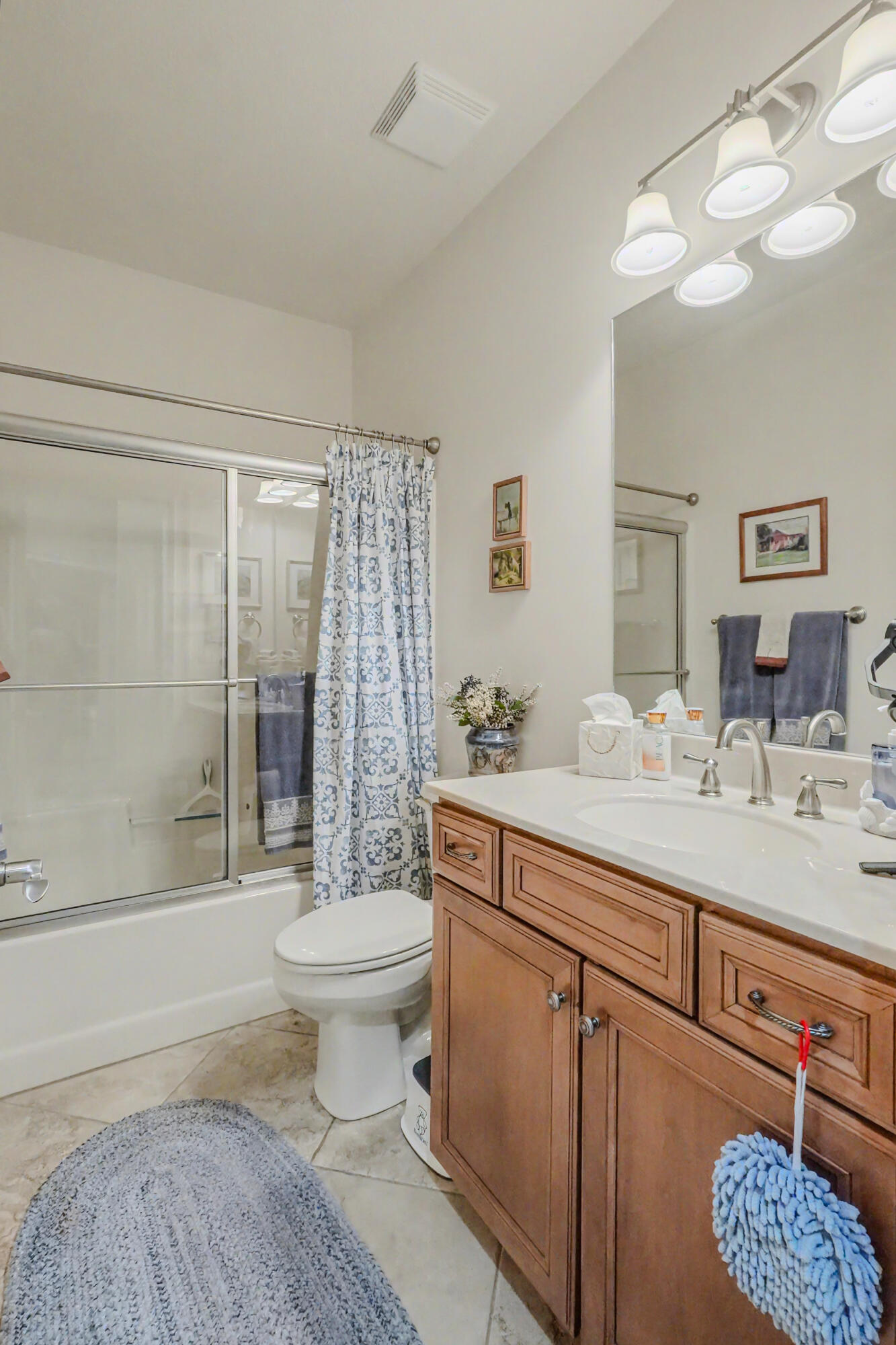 3914 Ivanhoe Blvd Property Photo 6
