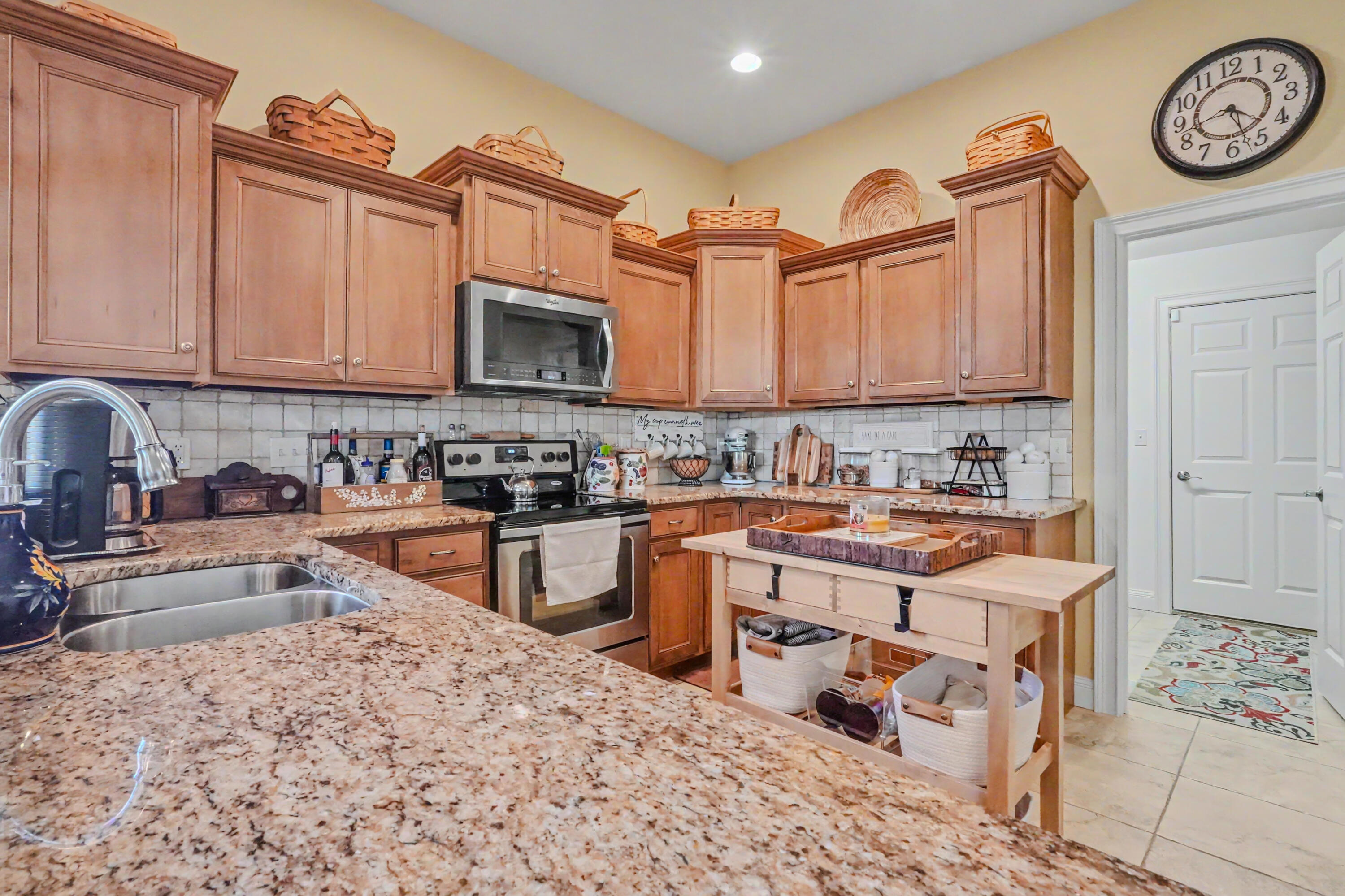 3914 Ivanhoe Blvd Property Photo 10