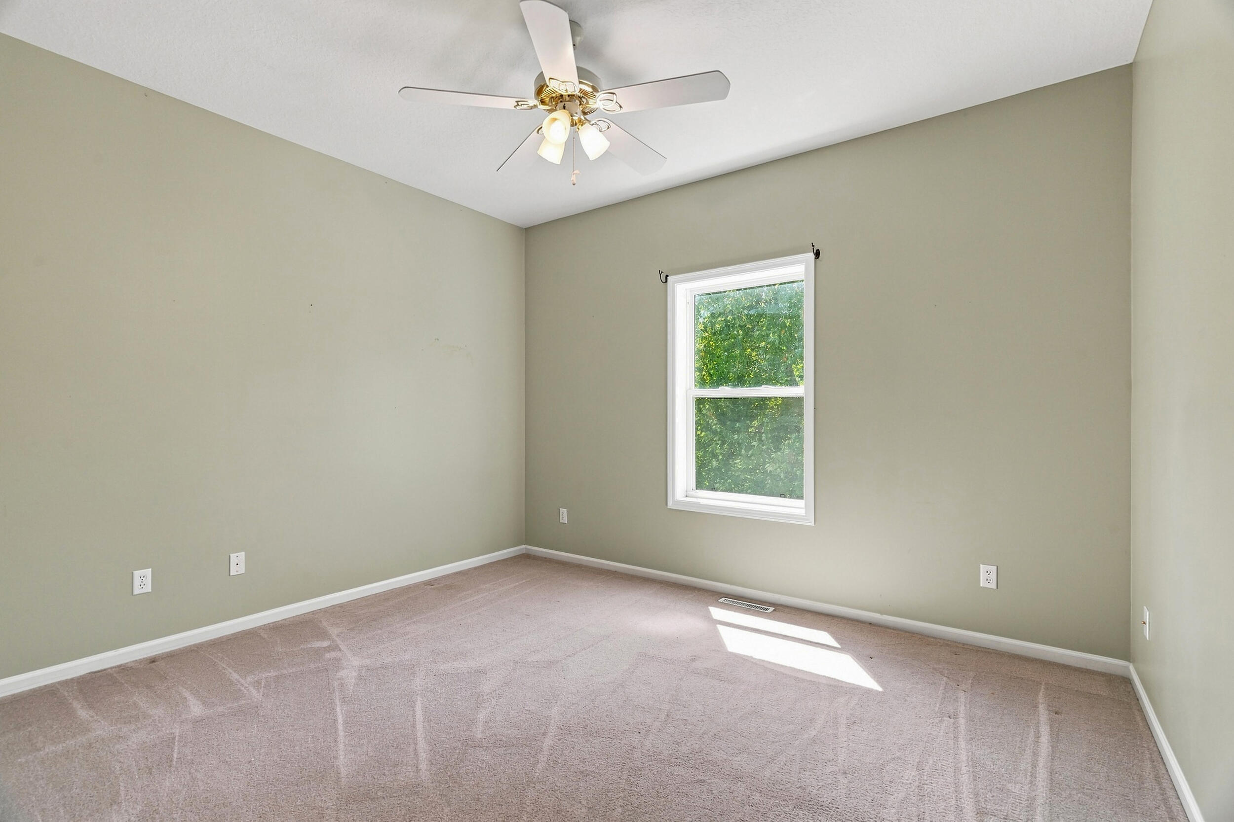 3405 Whitney Ct Property Photo 28
