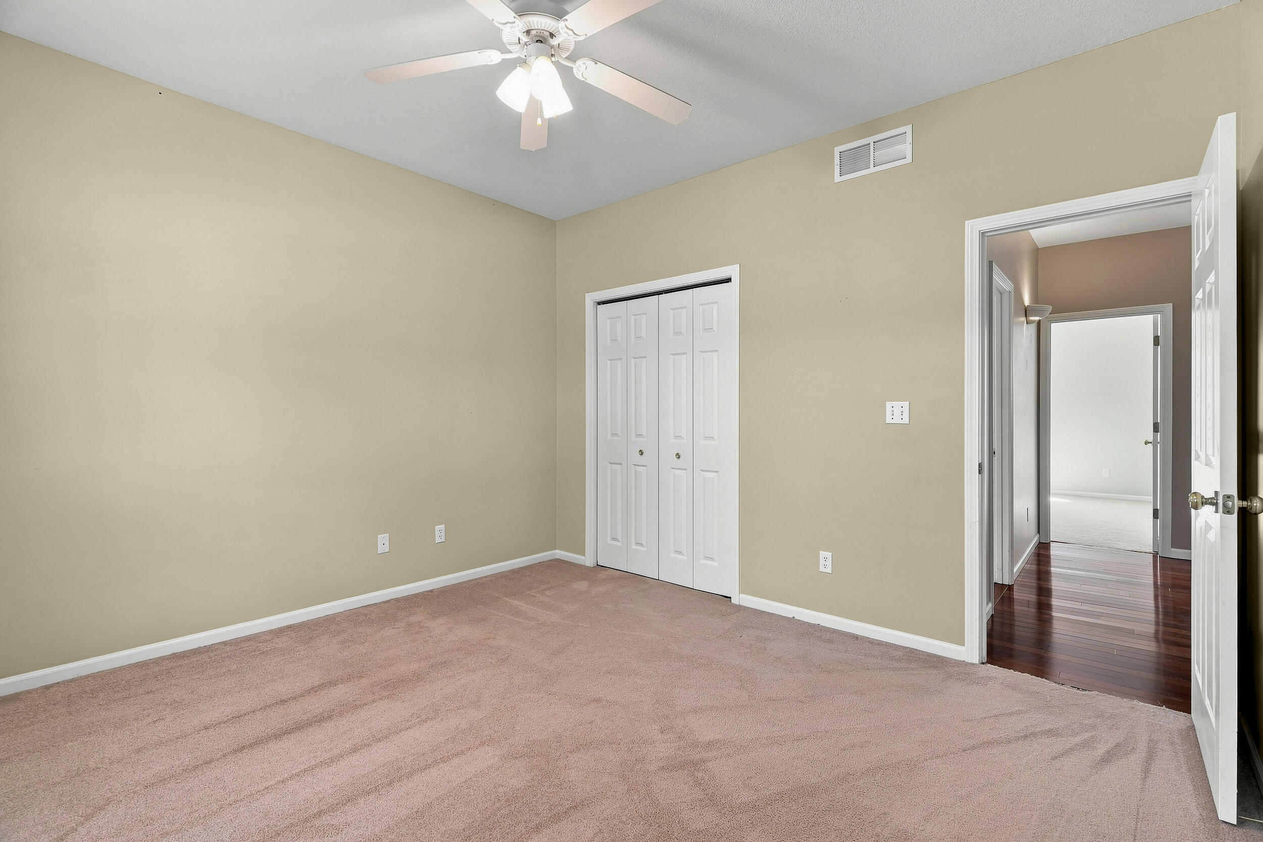 3405 Whitney Ct Property Photo 32