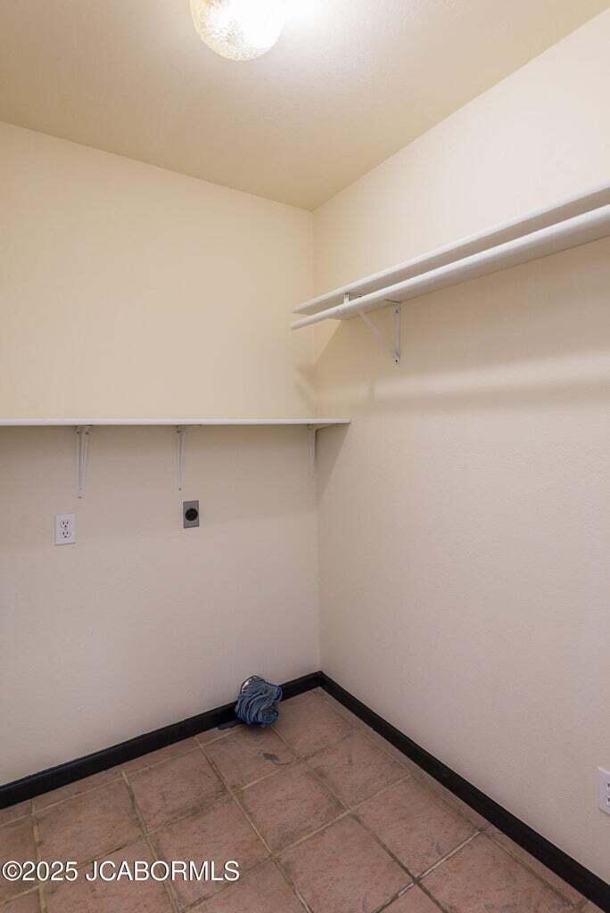 1809 Devonshire Cir B Property Photo 17