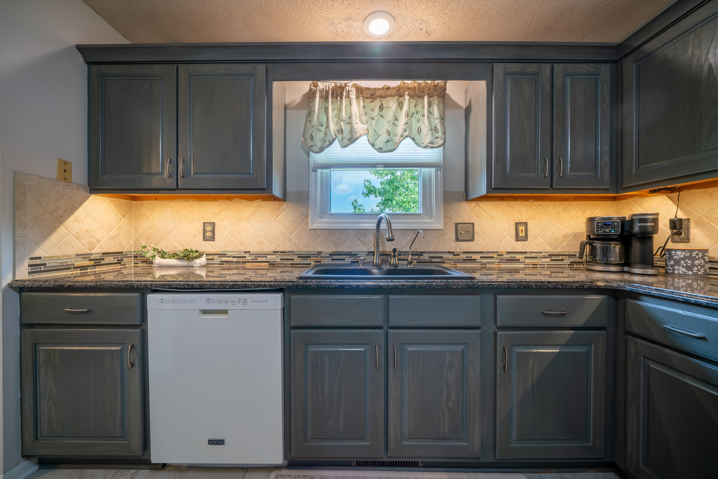 5111 E Flamingo Dr Property Photo 14
