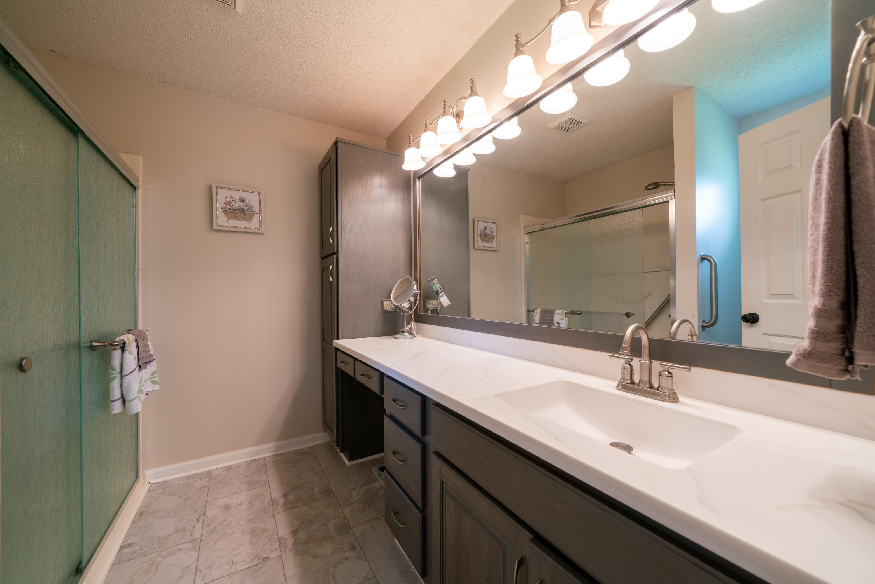5111 E Flamingo Dr Property Photo 18