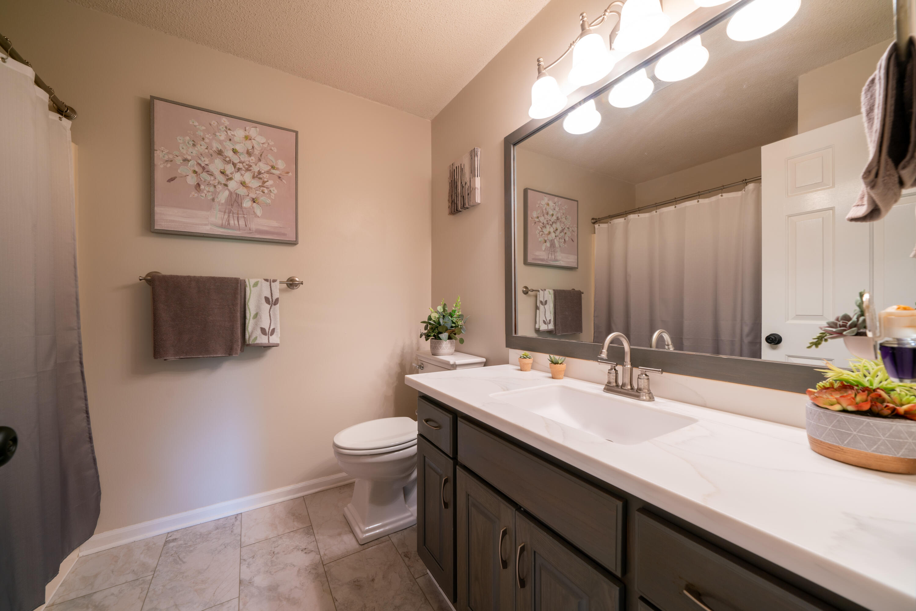 5111 E Flamingo Dr Property Photo 22
