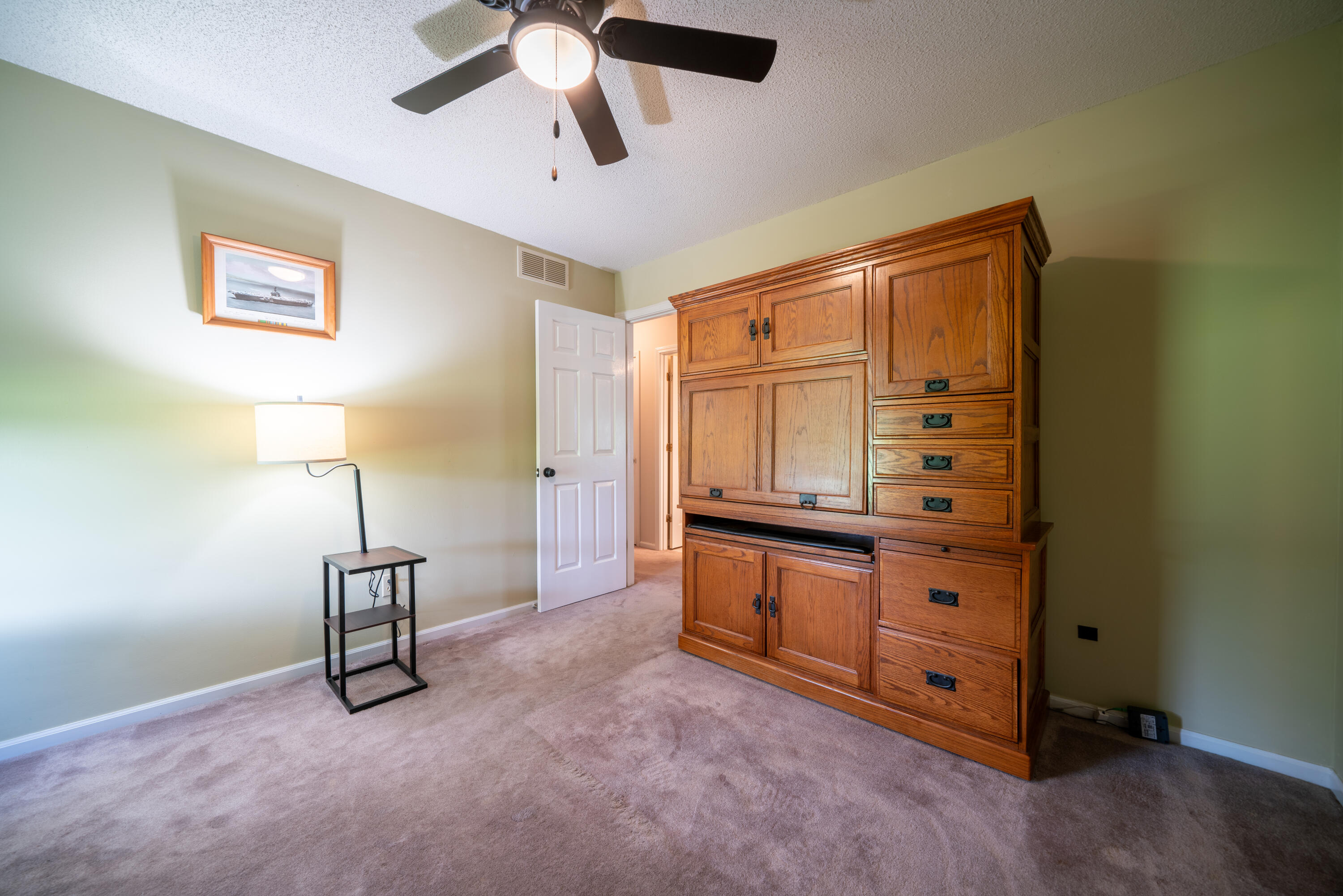 5111 E Flamingo Dr Property Photo 23