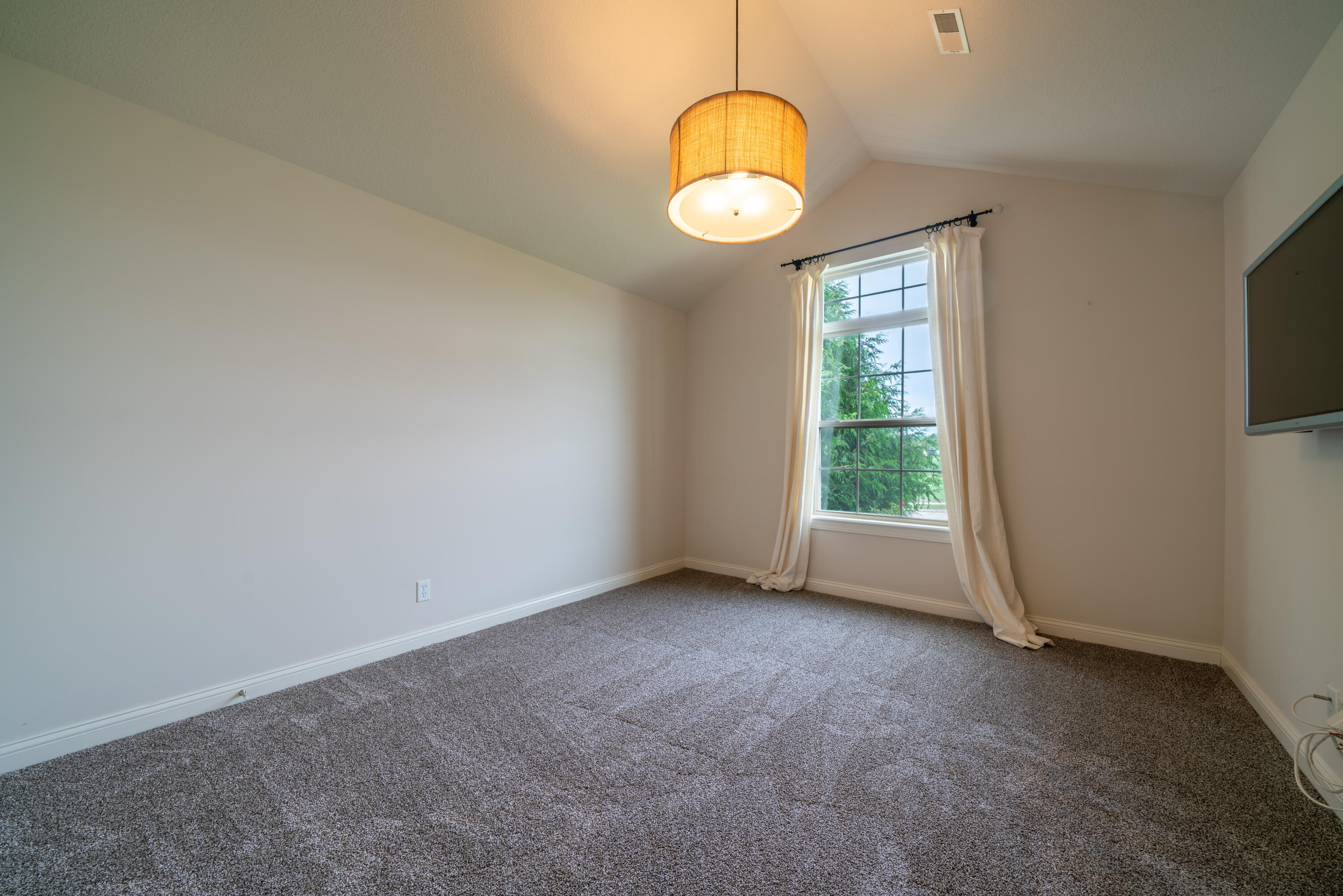 6106 Ivory Ln Property Photo 35