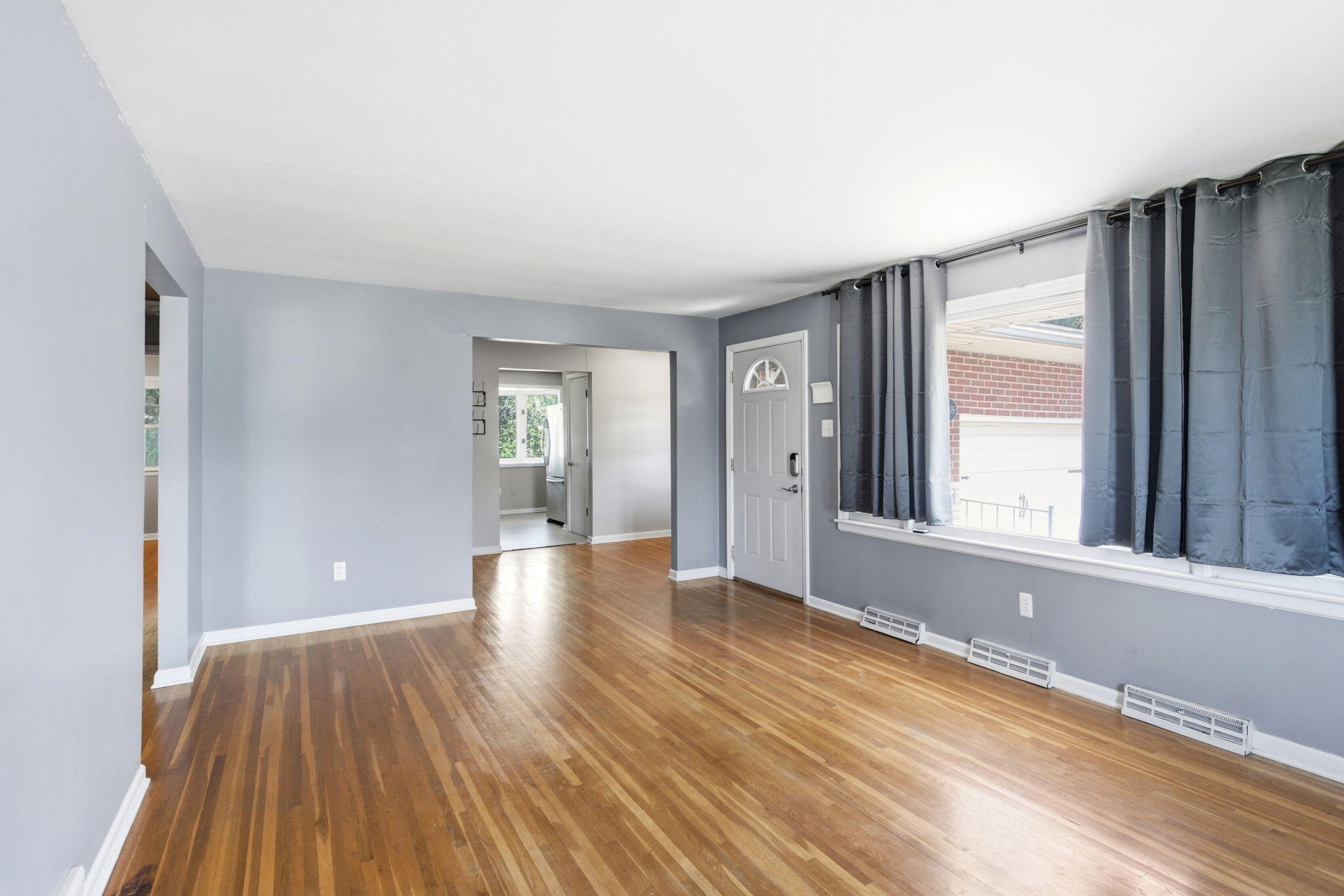 1009 Again St Property Photo 6