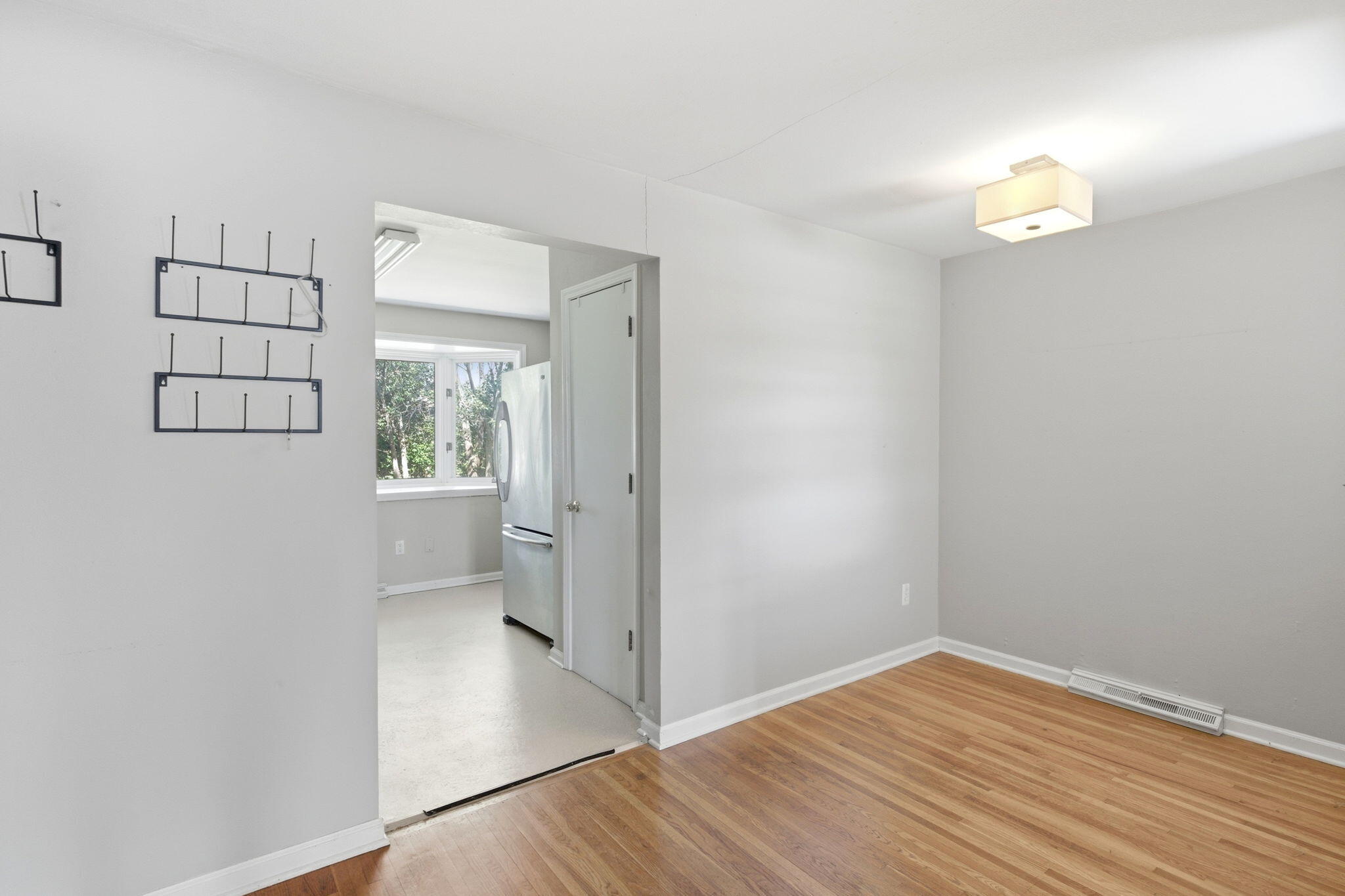 1009 Again St Property Photo 7