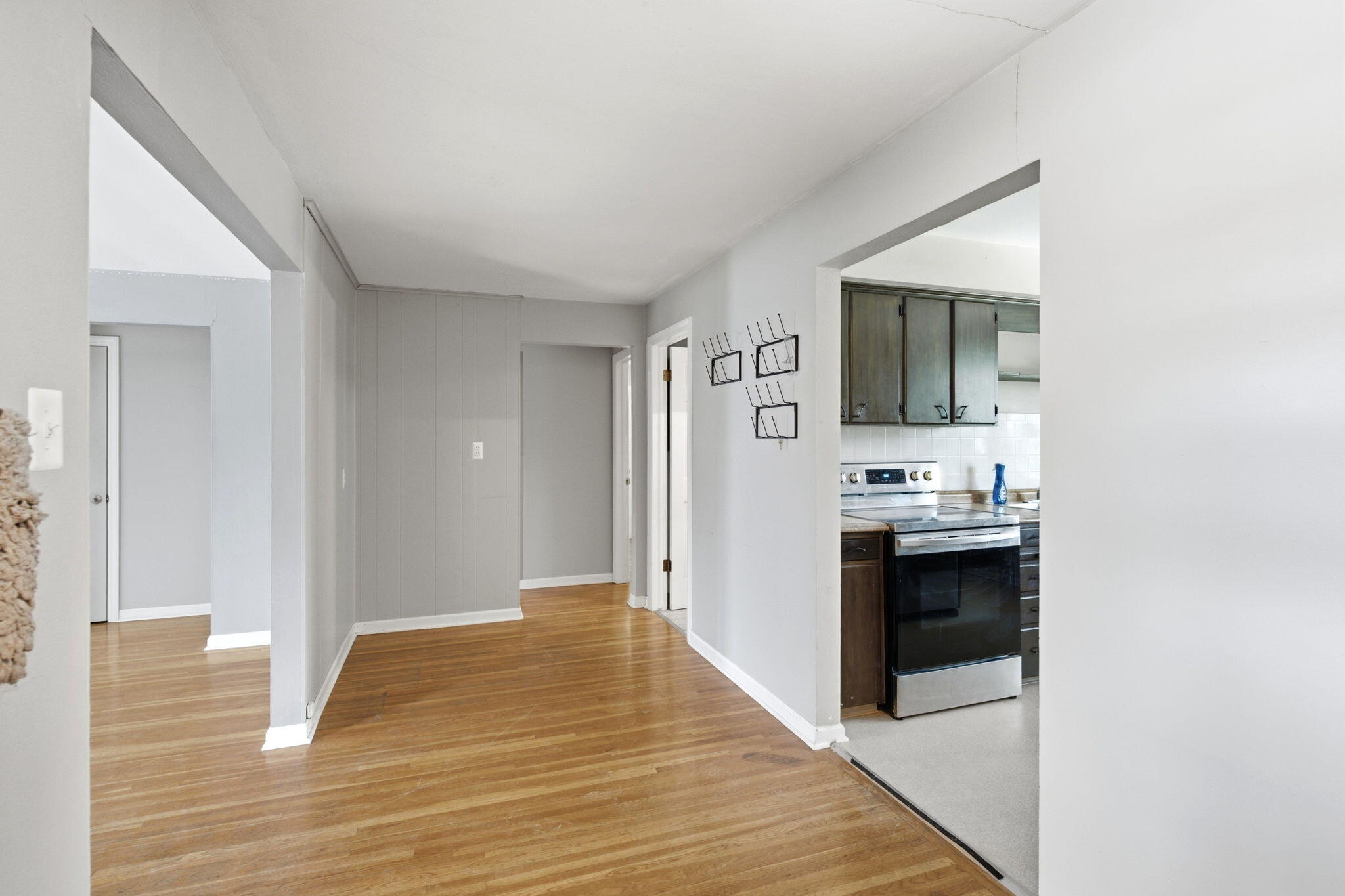 1009 Again St Property Photo 8