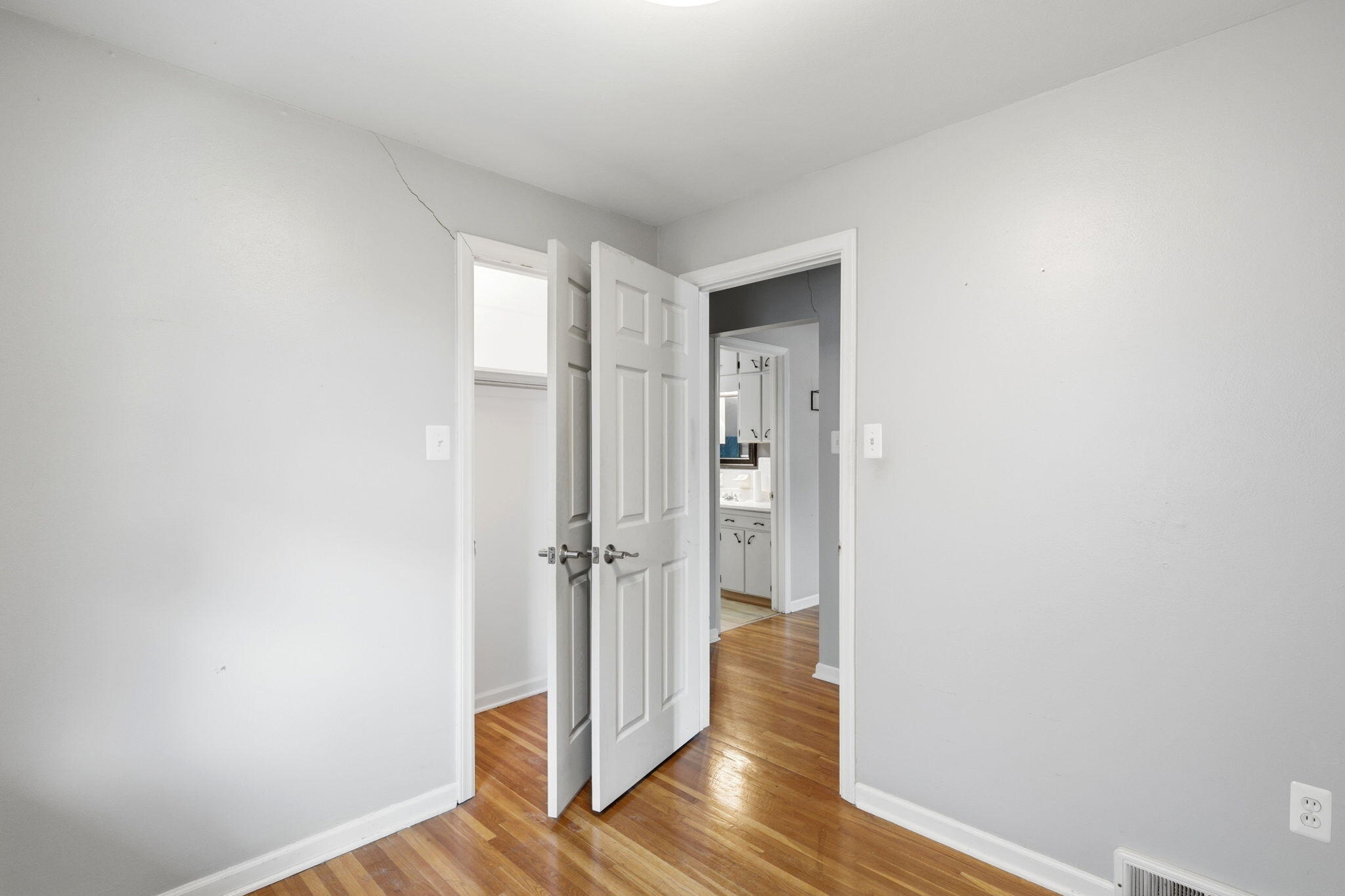 1009 Again St Property Photo 16