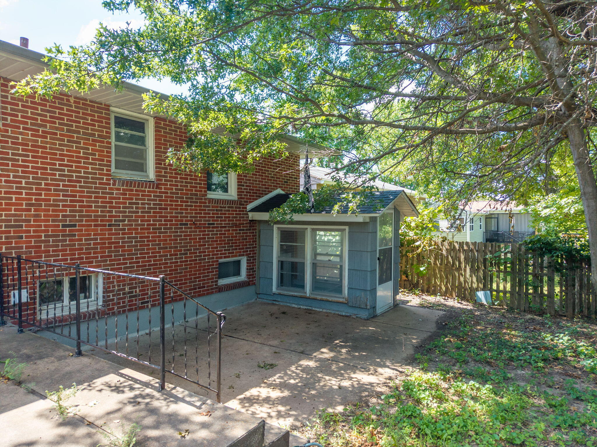 1009 Again St Property Photo 29