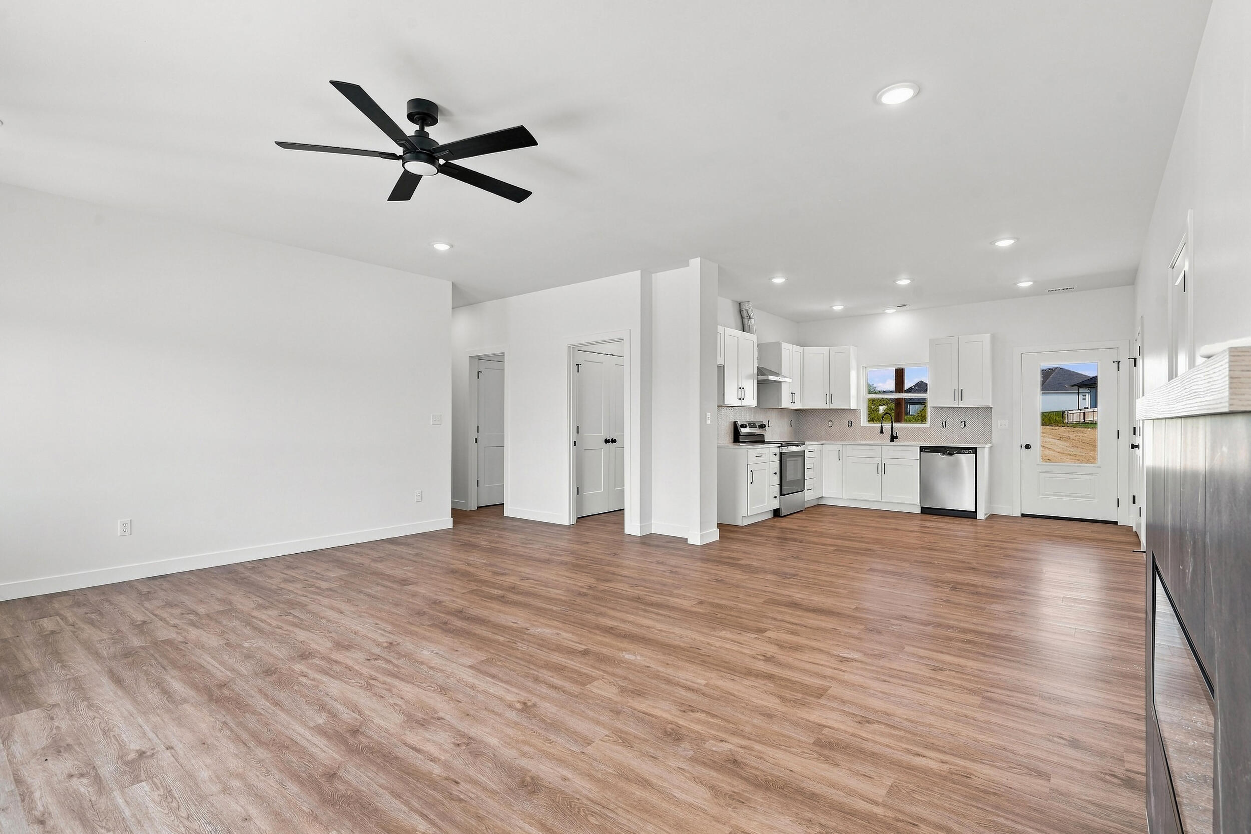 4505 Rebellion Ln Property Photo 11