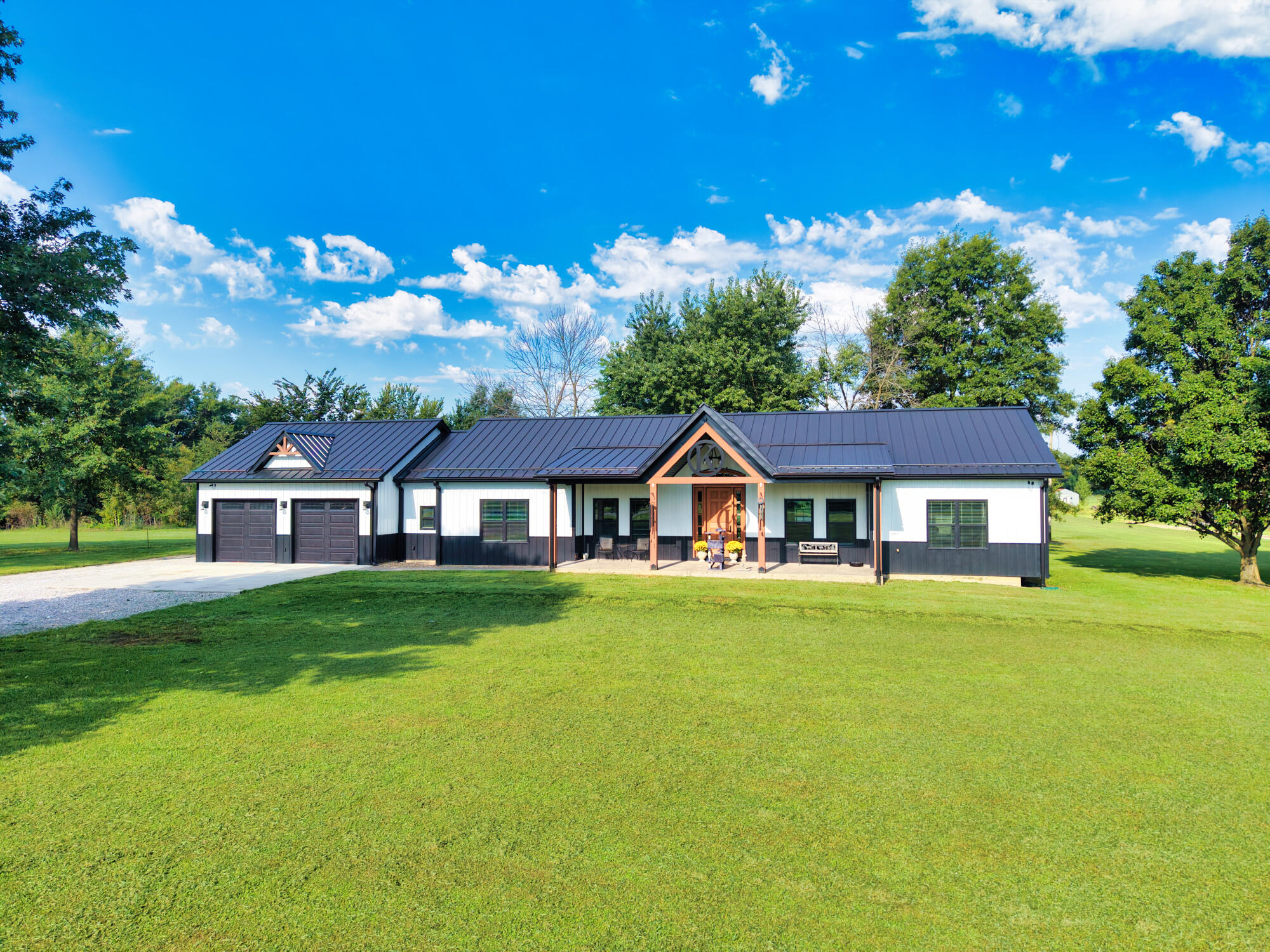 18001 Highway124 Property Photo 3