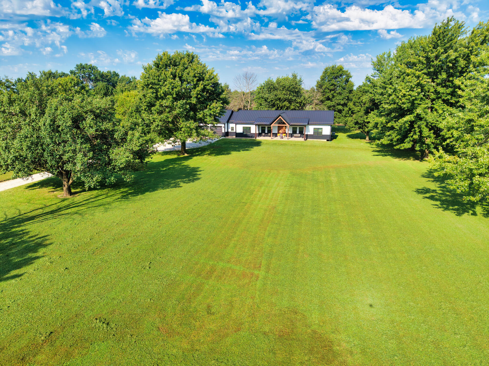18001 Highway124 Property Photo 5