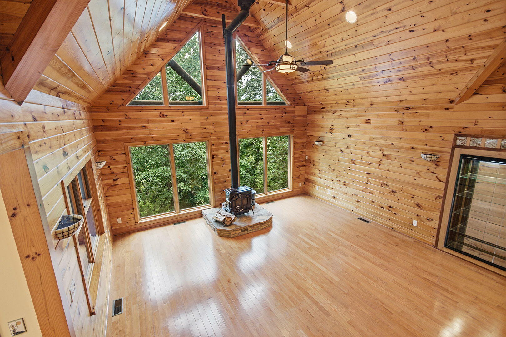 9131 W Terrapin Hills Rd Property Photo 1